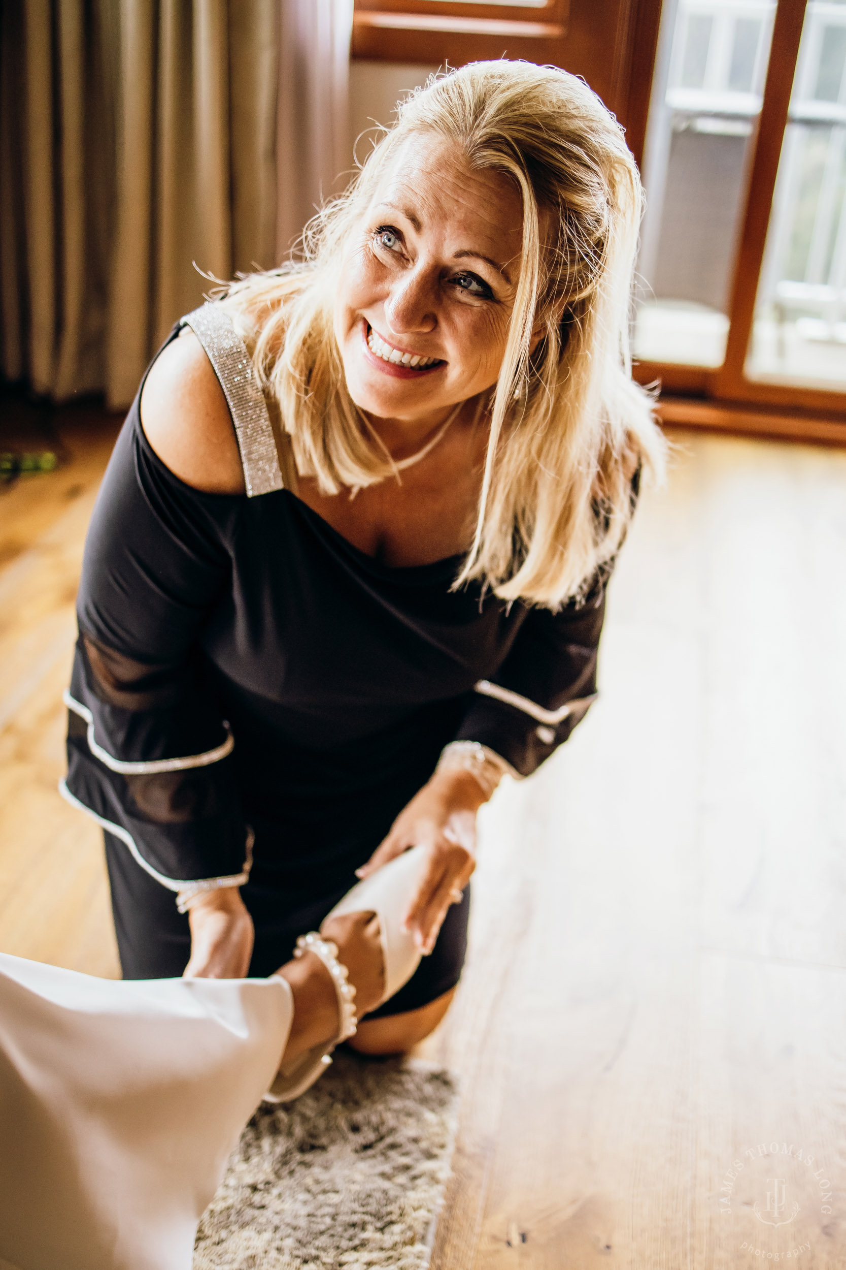 Salish Lodge Snoqualmie Falls wedding by Seattle wedding photographer James Thomas Long Photography