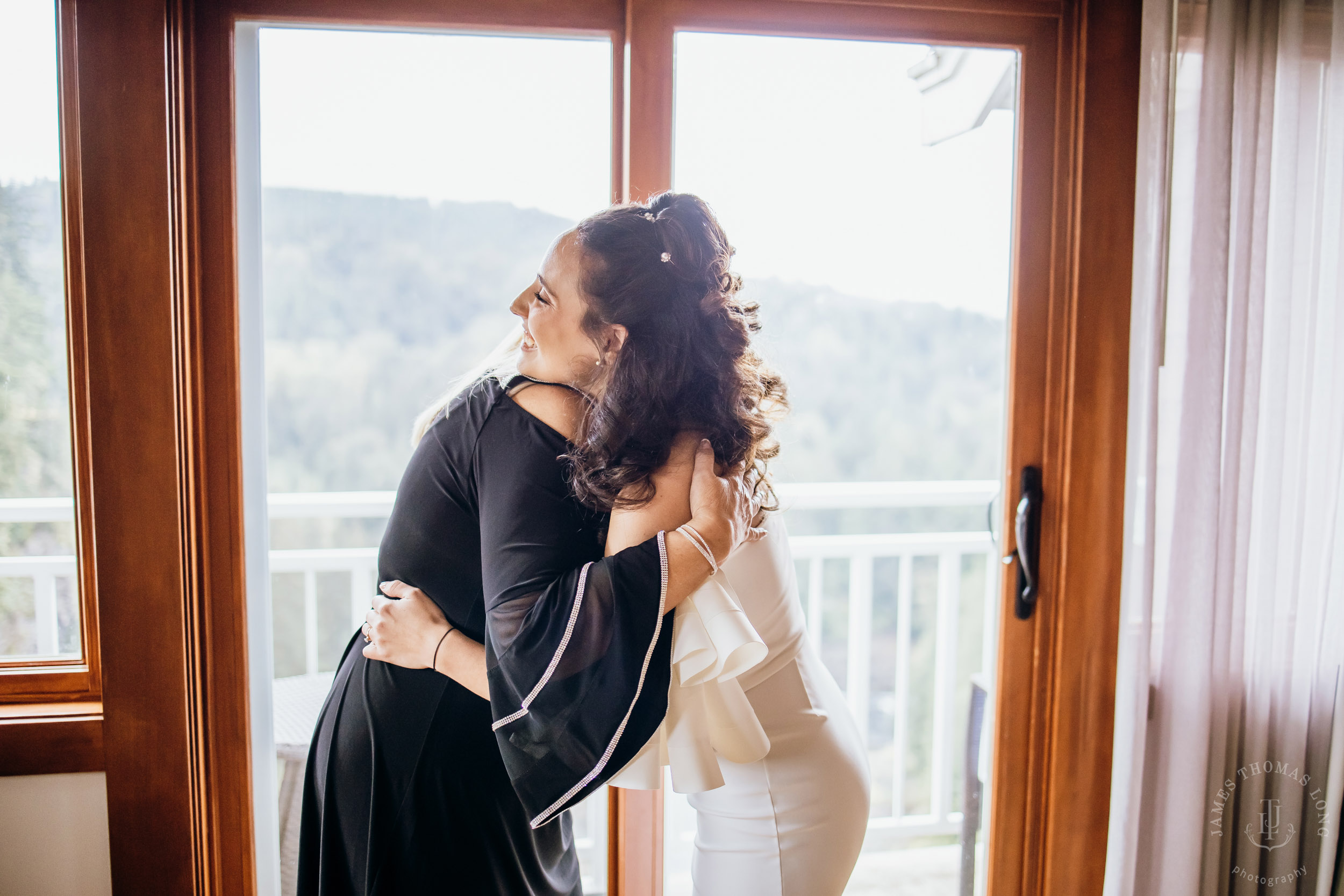 Salish Lodge Snoqualmie Falls wedding by Seattle wedding photographer James Thomas Long Photography