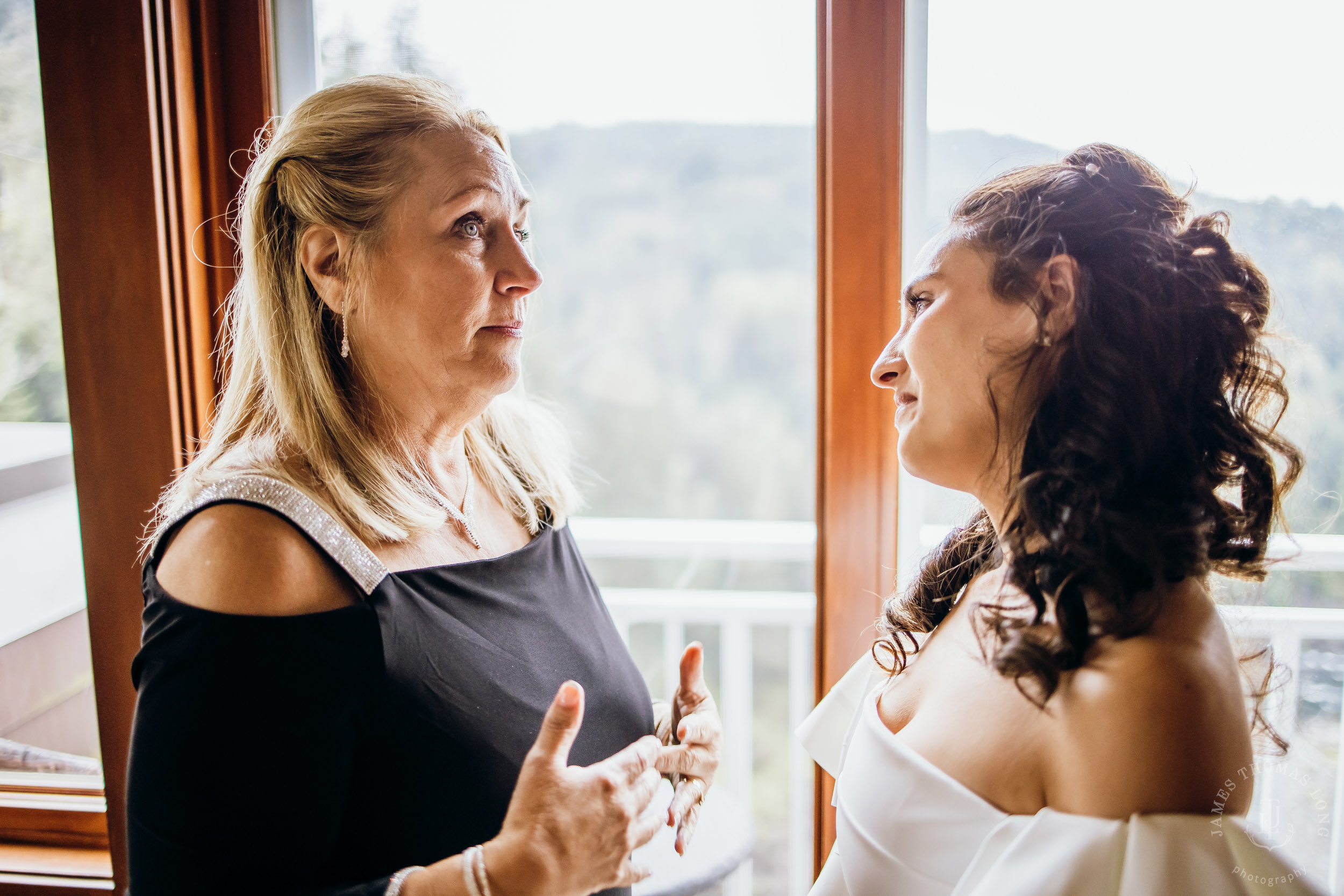 Salish Lodge Snoqualmie Falls wedding by Seattle wedding photographer James Thomas Long Photography