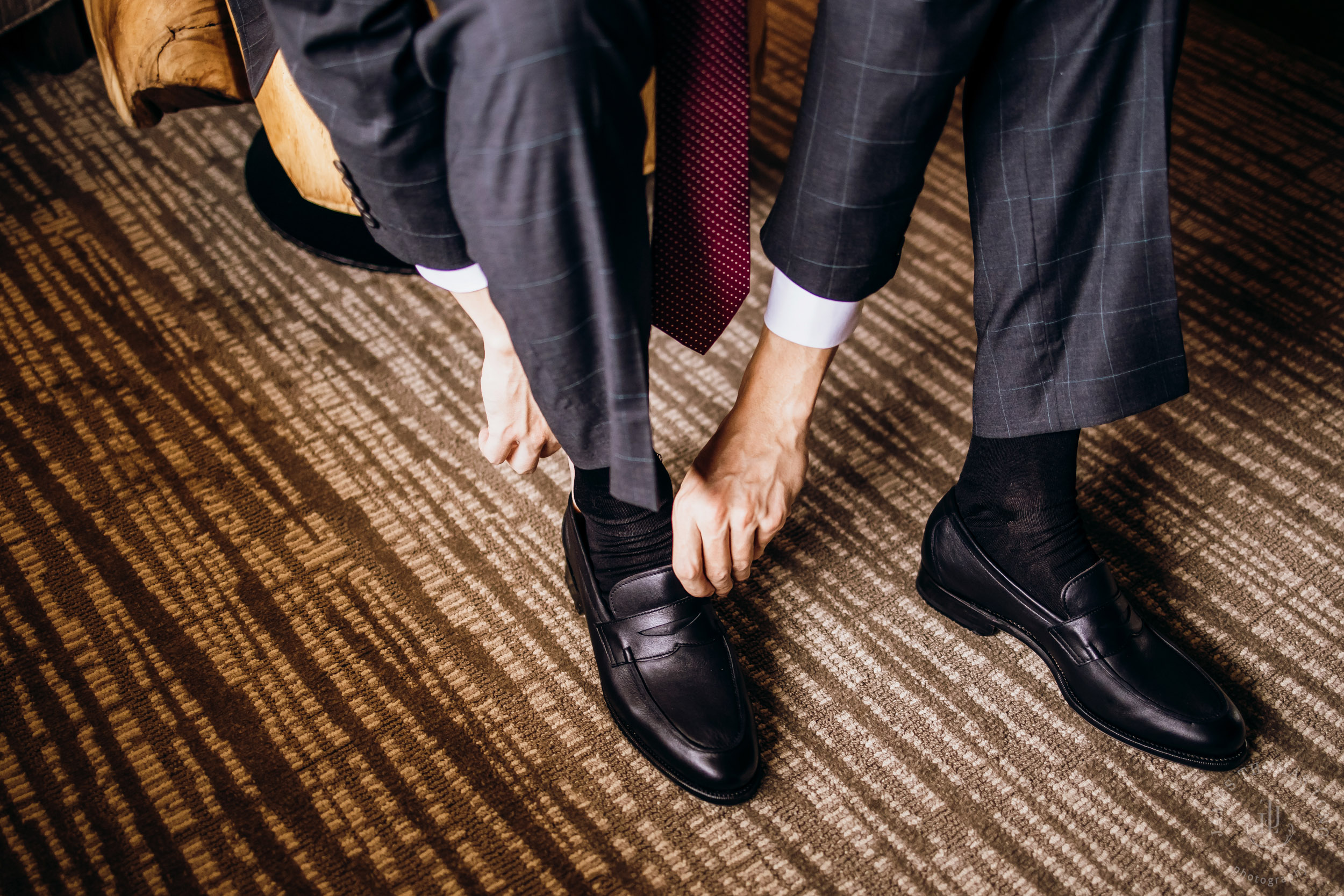 Salish Lodge Snoqualmie Falls wedding by Seattle wedding photographer James Thomas Long Photography