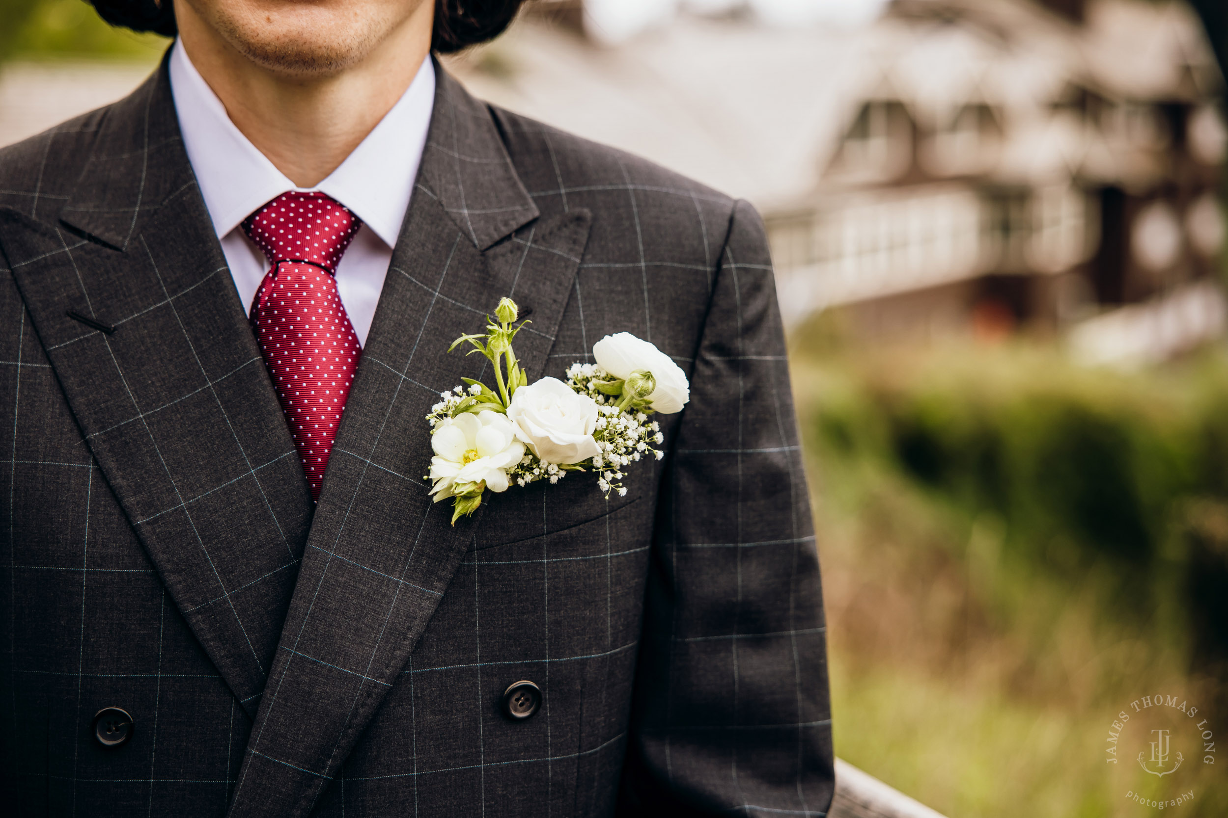 Salish Lodge Snoqualmie Falls wedding by Seattle wedding photographer James Thomas Long Photography