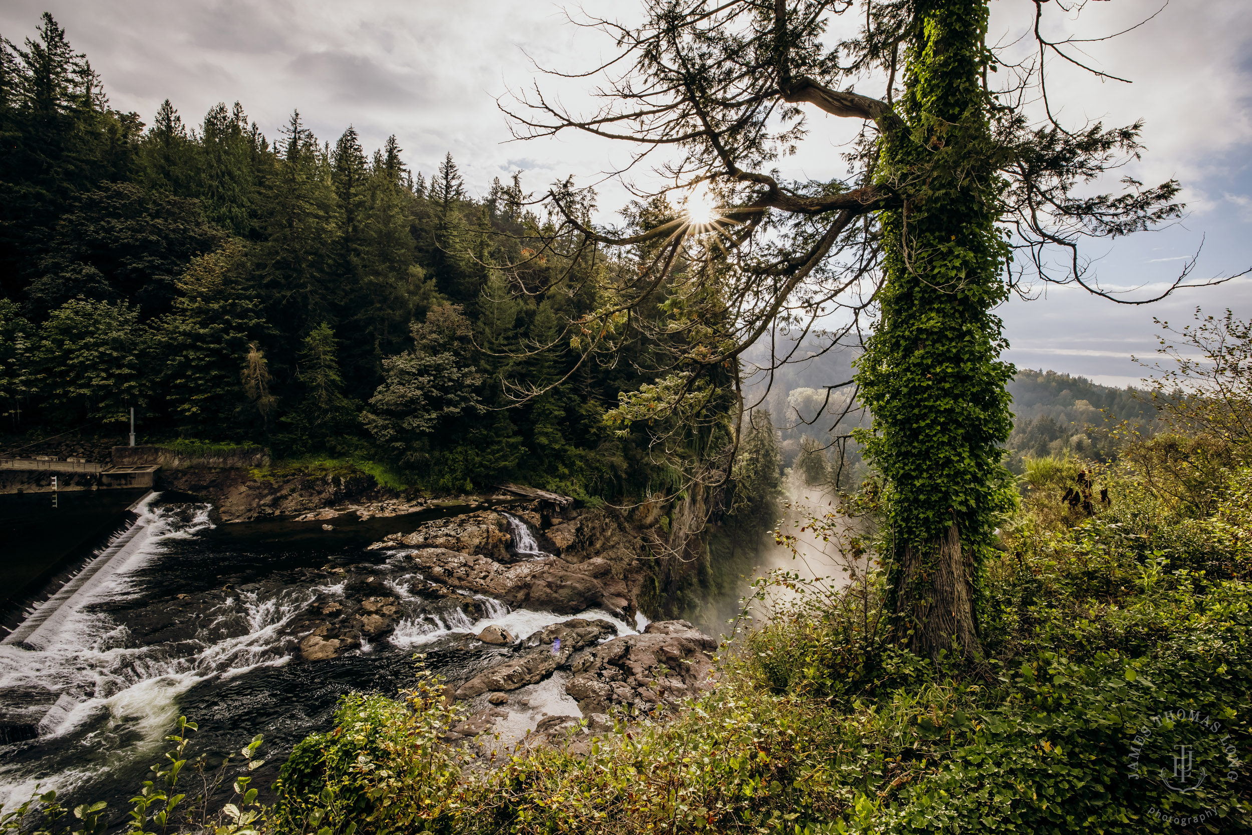 Salish Lodge Snoqualmie Falls wedding by Seattle wedding photographer James Thomas Long Photography