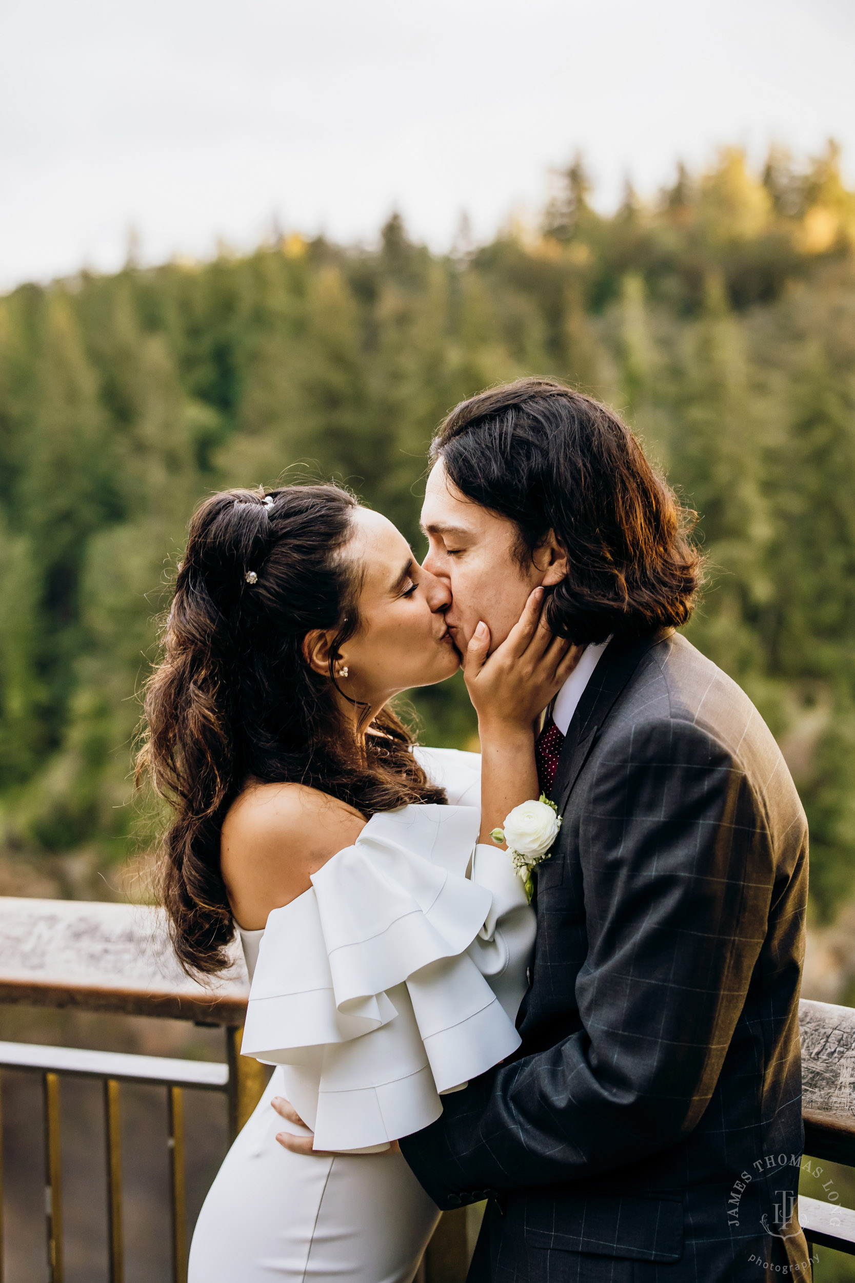 Salish Lodge Snoqualmie Falls wedding by Seattle wedding photographer James Thomas Long Photography