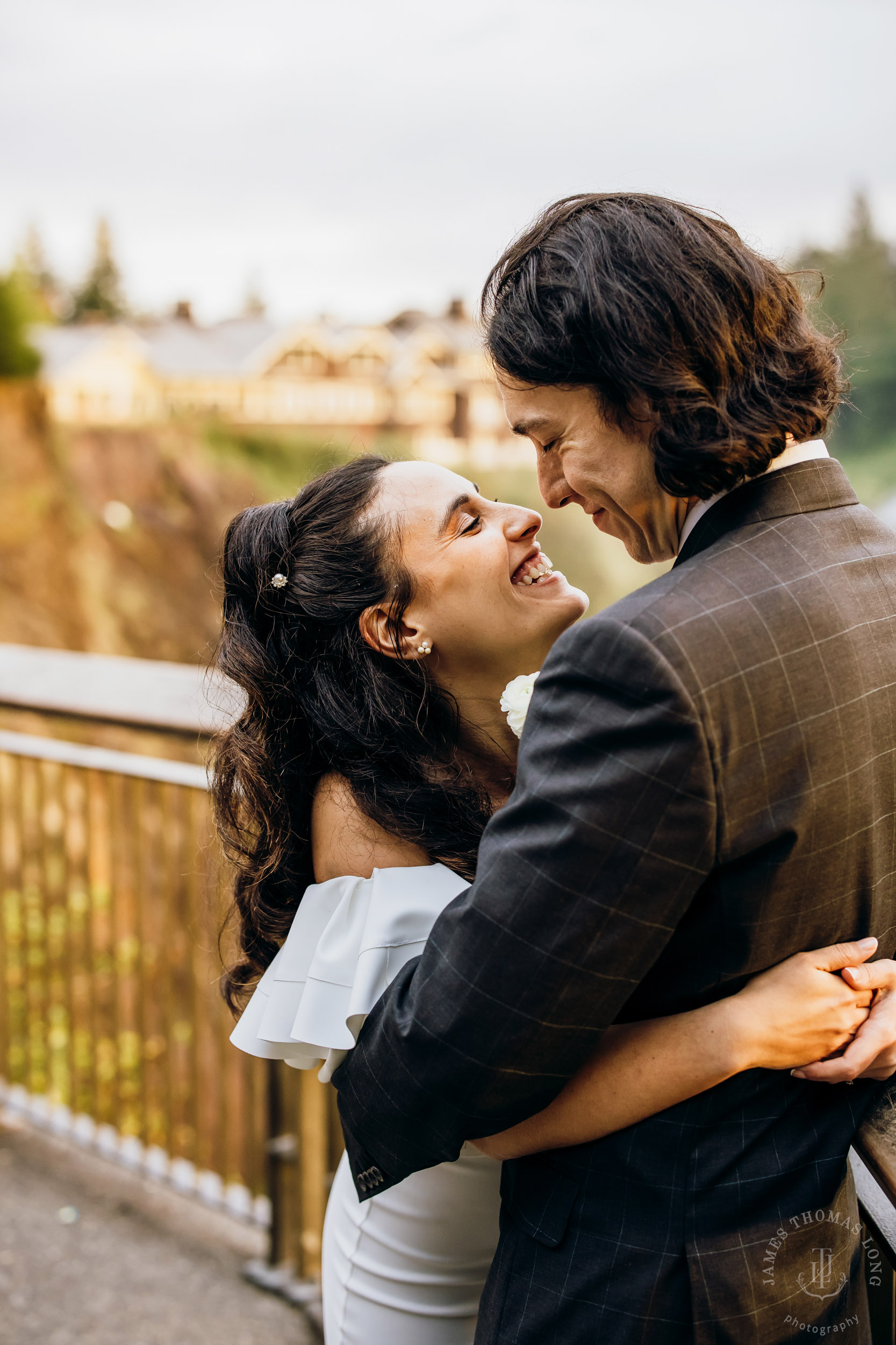 Salish Lodge Snoqualmie Falls wedding by Seattle wedding photographer James Thomas Long Photography