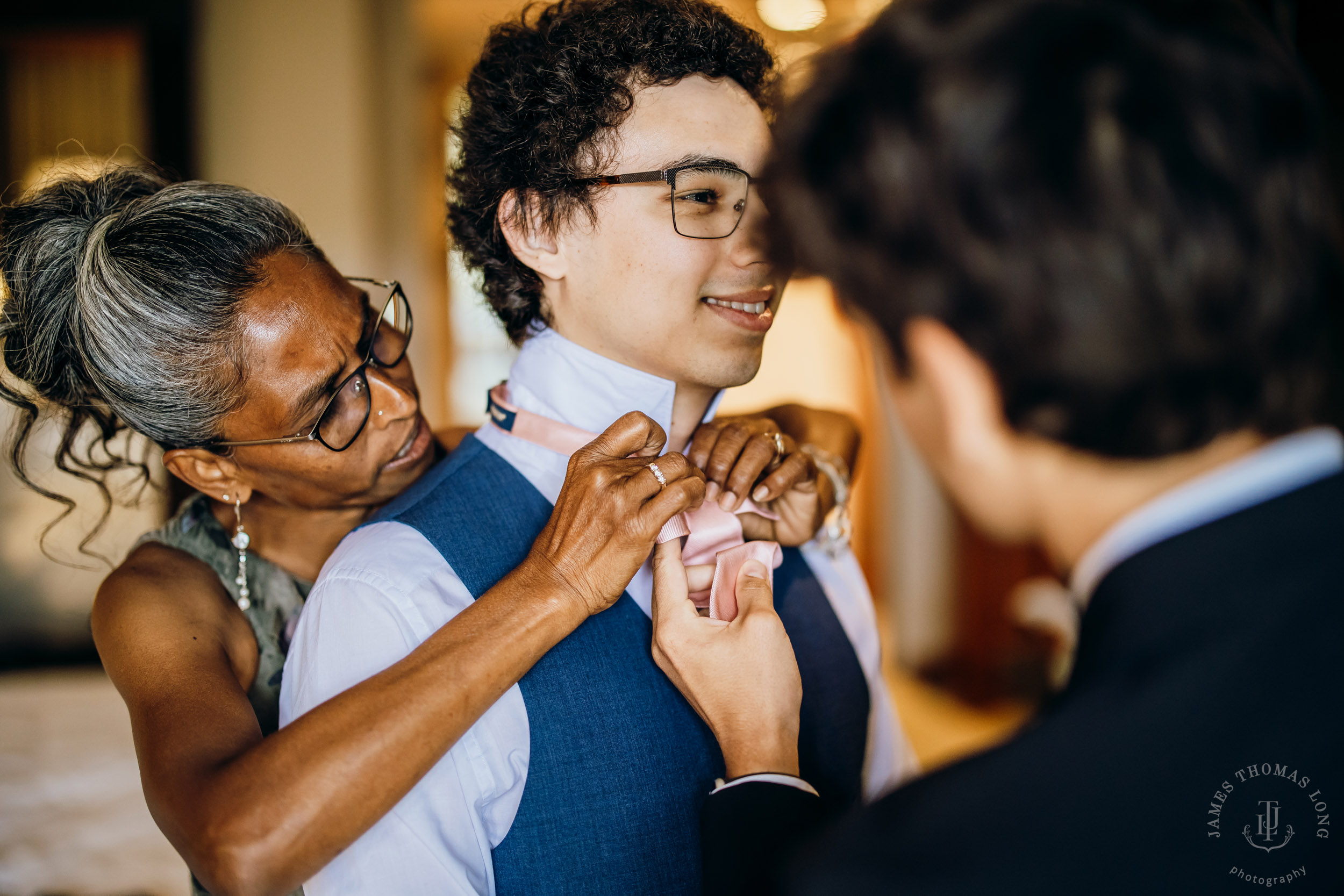 Salish Lodge Snoqualmie Falls wedding by Snoqualmie wedding photographer James Thomas Long Photography