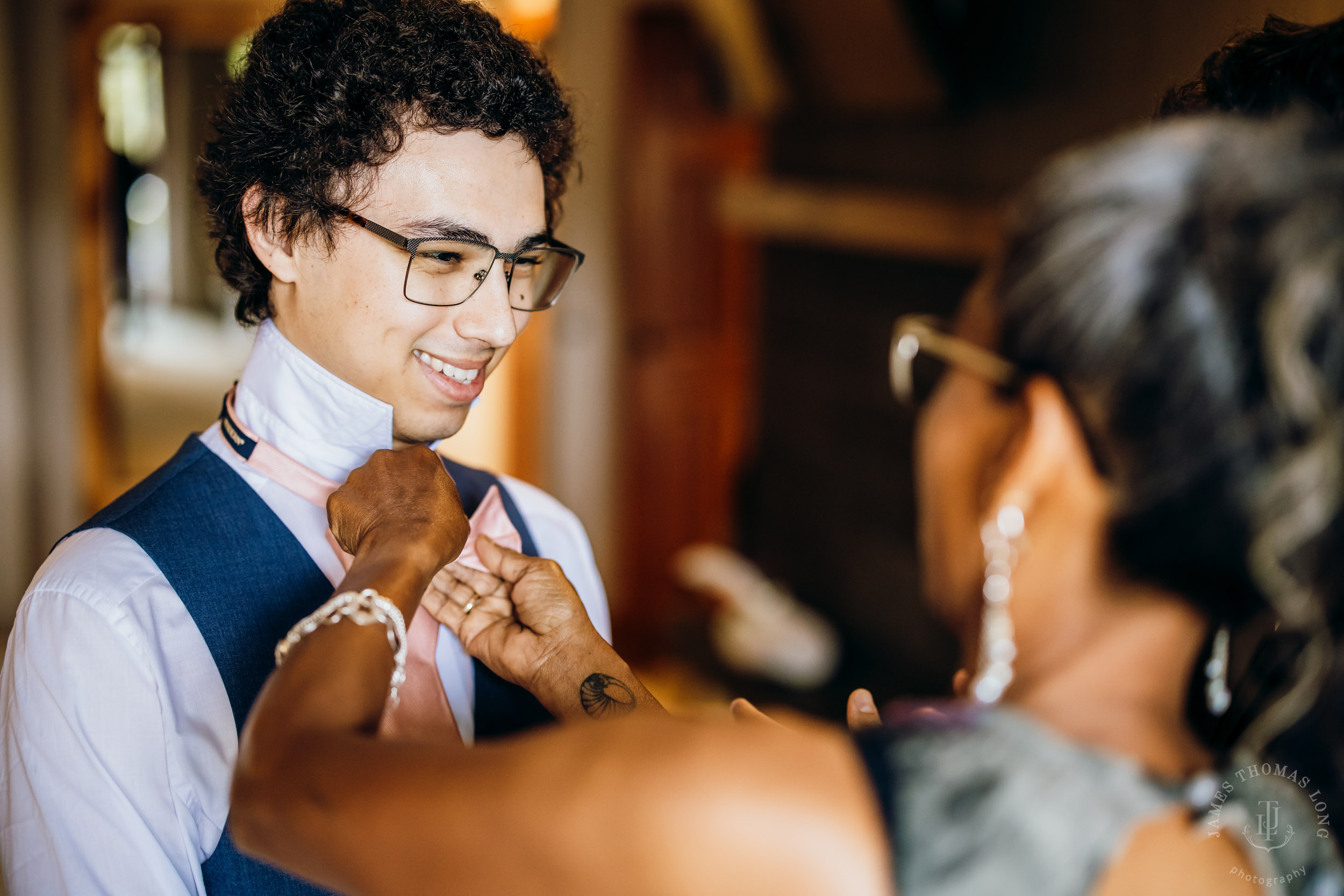 Salish Lodge Snoqualmie Falls wedding by Snoqualmie wedding photographer James Thomas Long Photography