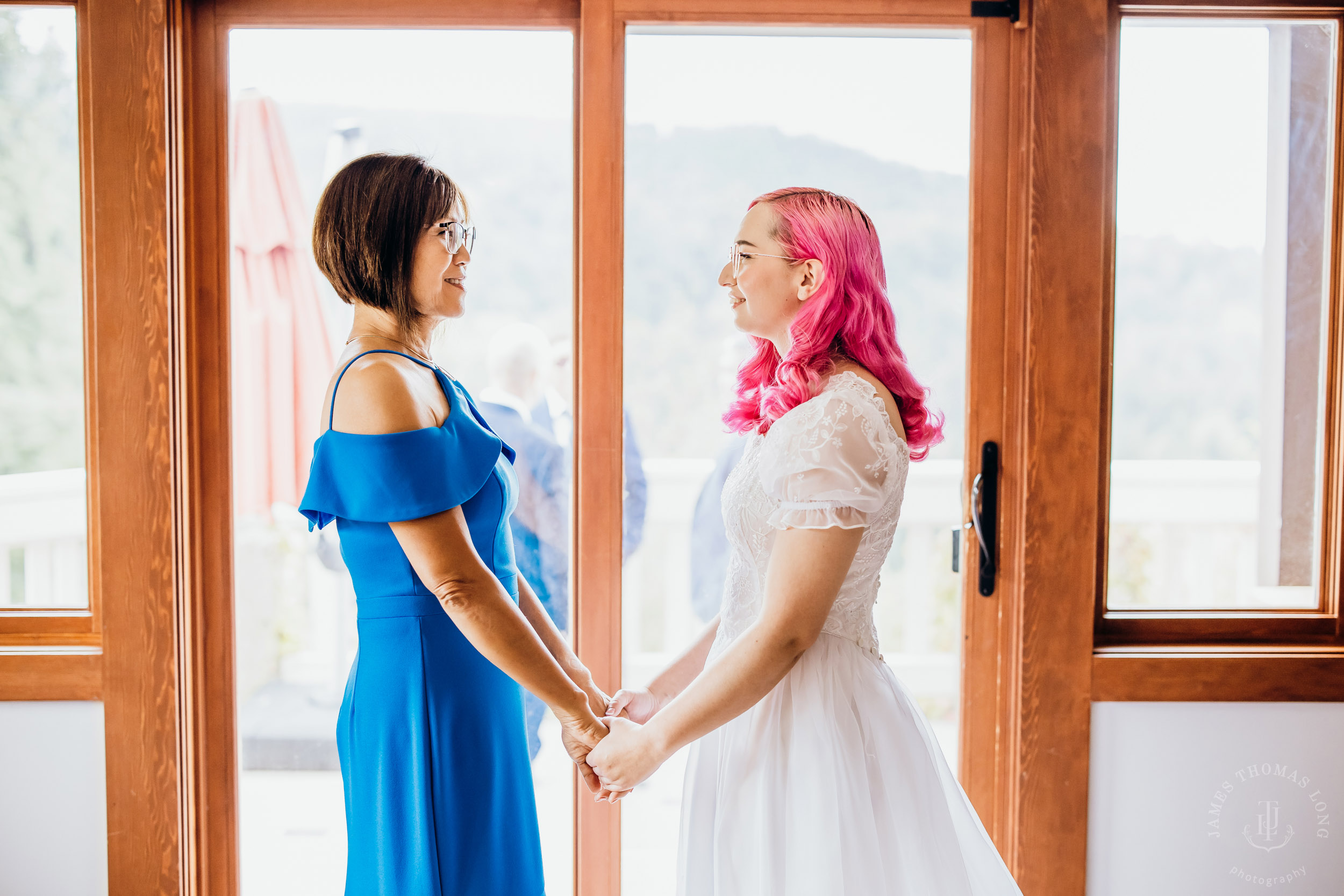 Salish Lodge Snoqualmie Falls wedding by Snoqualmie wedding photographer James Thomas Long Photography