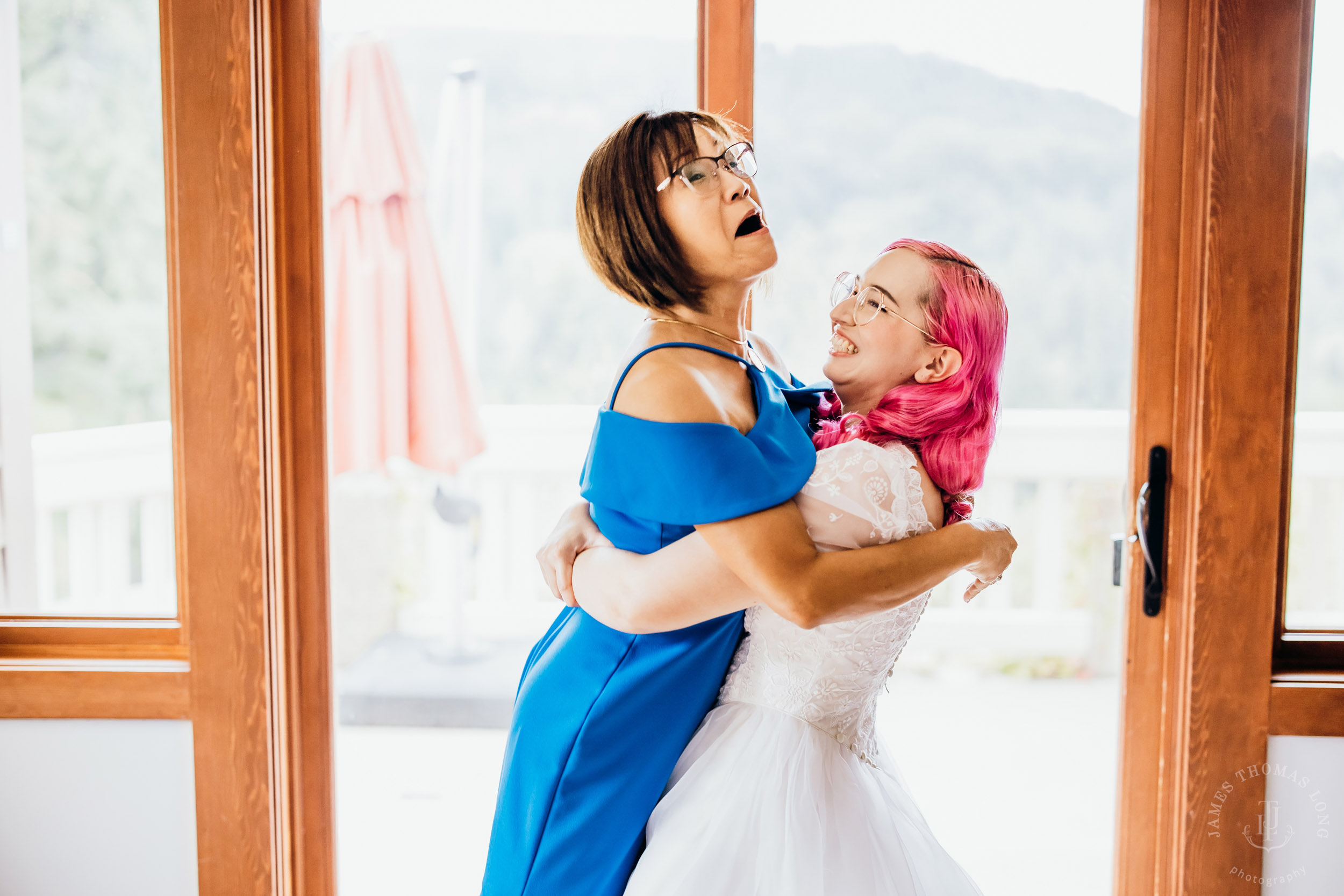 Salish Lodge Snoqualmie Falls wedding by Snoqualmie wedding photographer James Thomas Long Photography