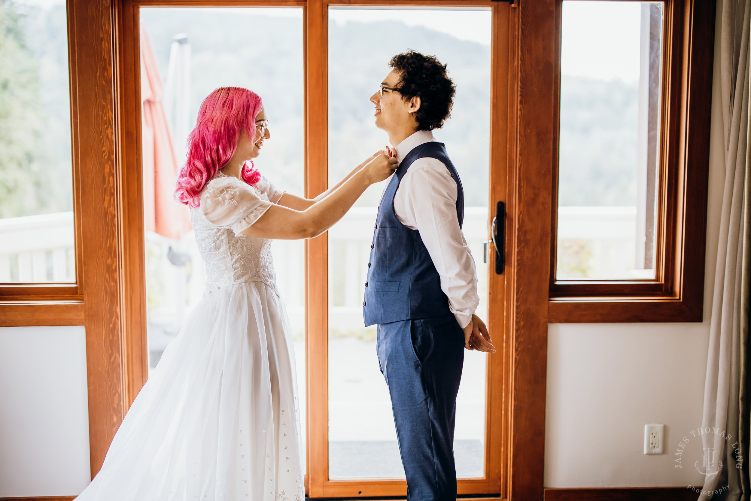 Salish Lodge Snoqualmie Falls wedding by Snoqualmie wedding photographer James Thomas Long Photography