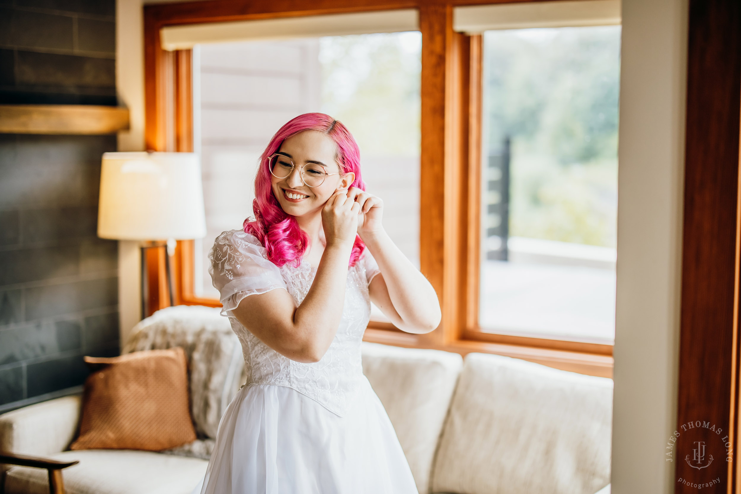 Salish Lodge Snoqualmie Falls wedding by Snoqualmie wedding photographer James Thomas Long Photography