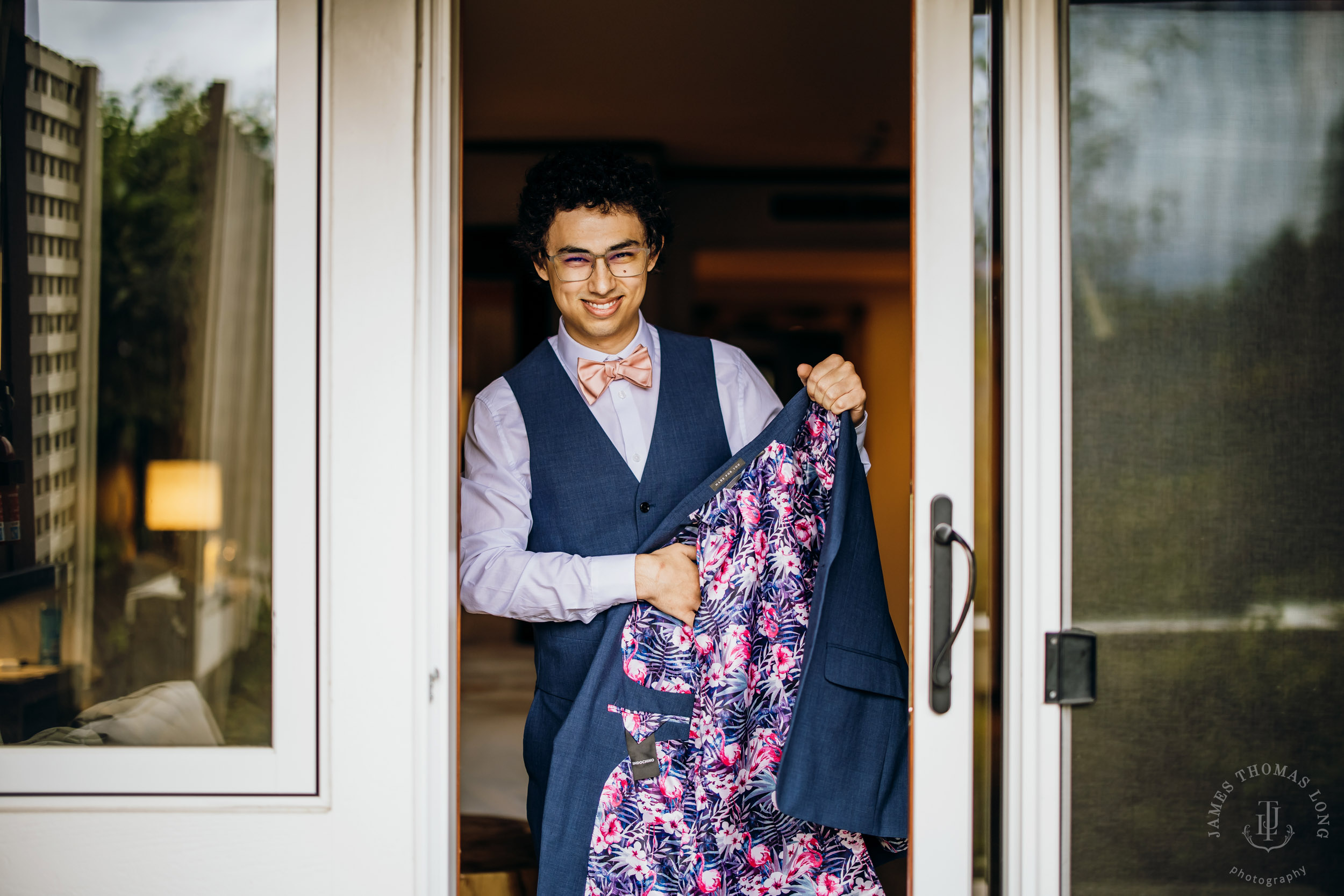 Salish Lodge Snoqualmie Falls wedding by Snoqualmie wedding photographer James Thomas Long Photography