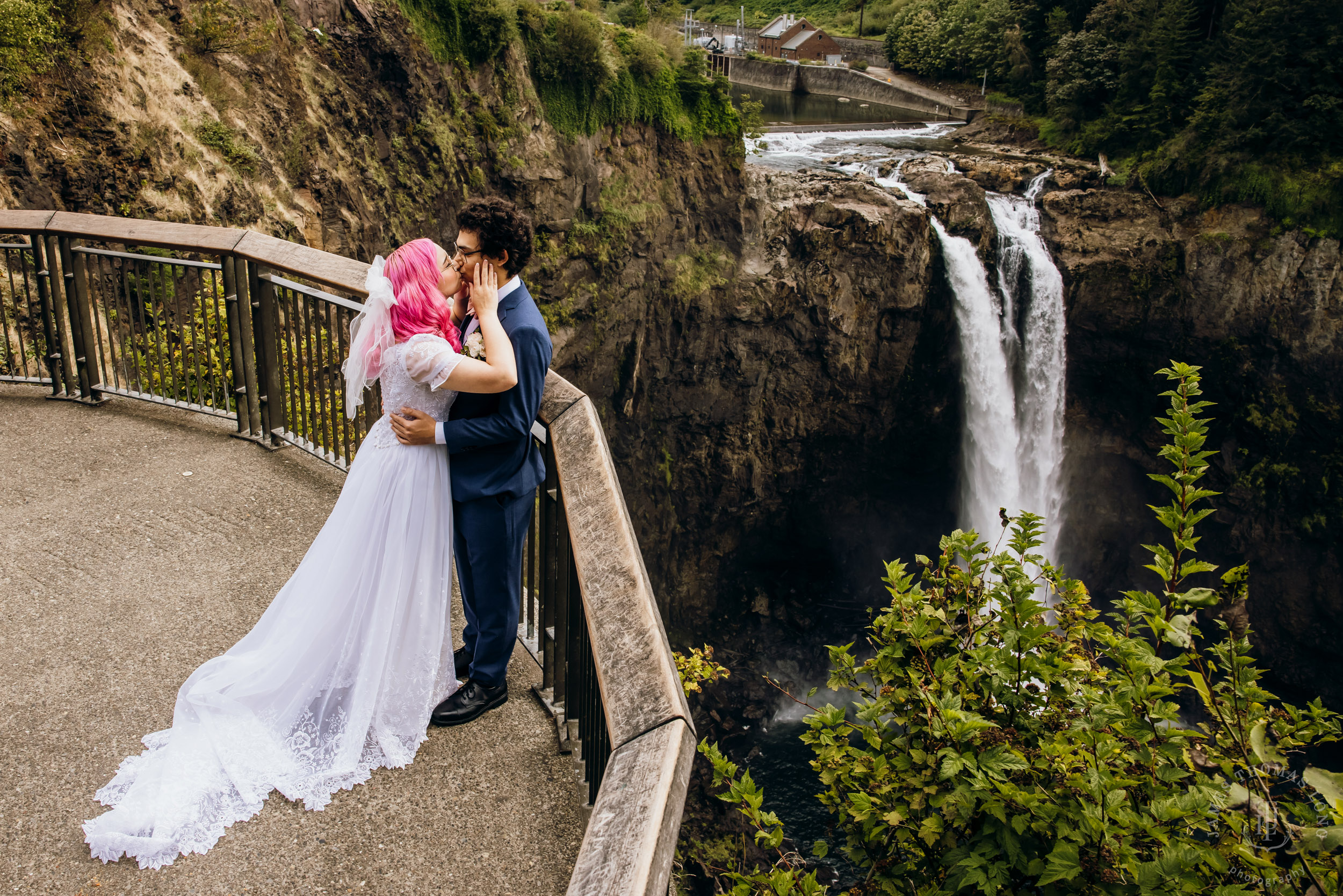 Salish Lodge Snoqualmie Falls wedding by Snoqualmie wedding photographer James Thomas Long Photography