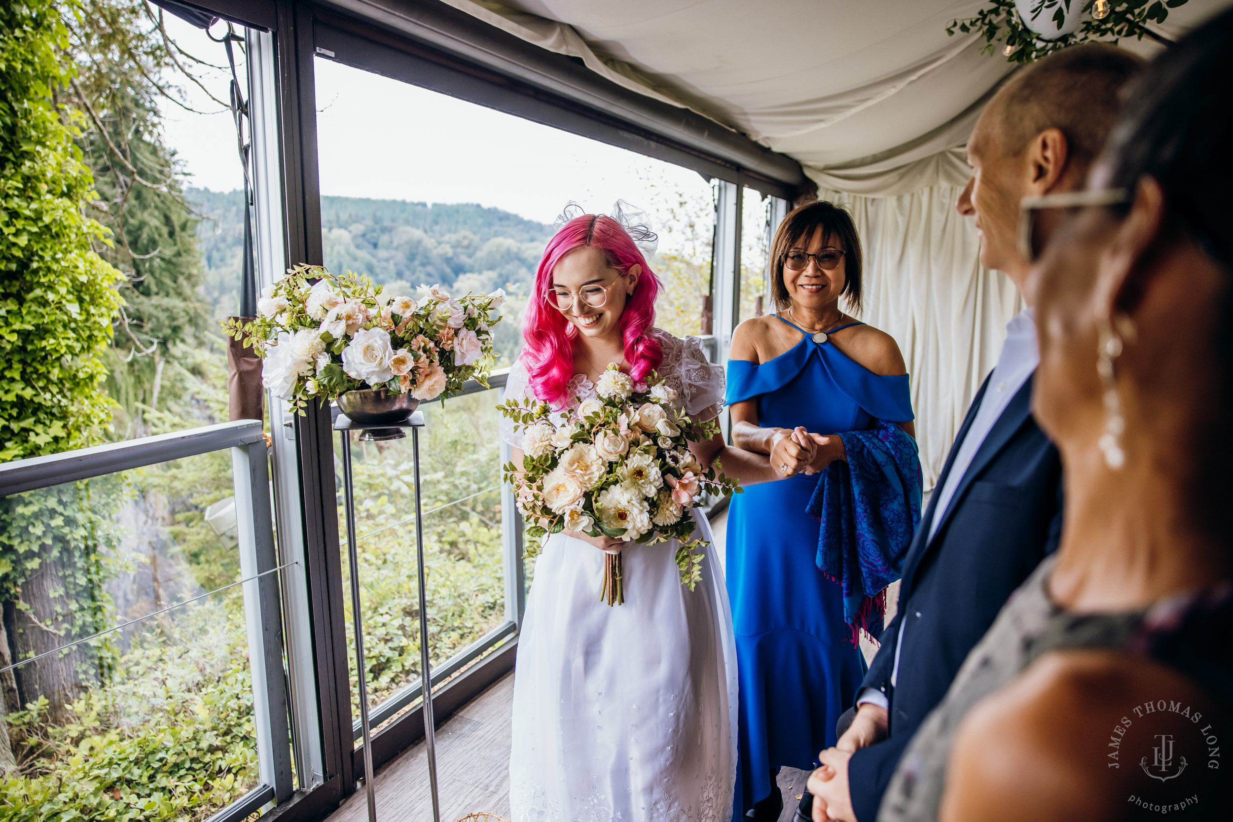 Salish Lodge Snoqualmie Falls wedding by Snoqualmie wedding photographer James Thomas Long Photography