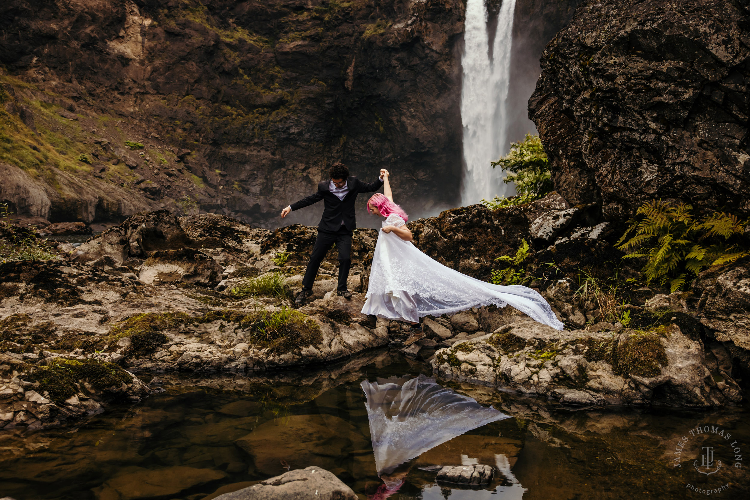 Snoqualmie Falls Salish Lodge wedding by Snoqualmie adventure wedding photographer James Thomas Long Photography