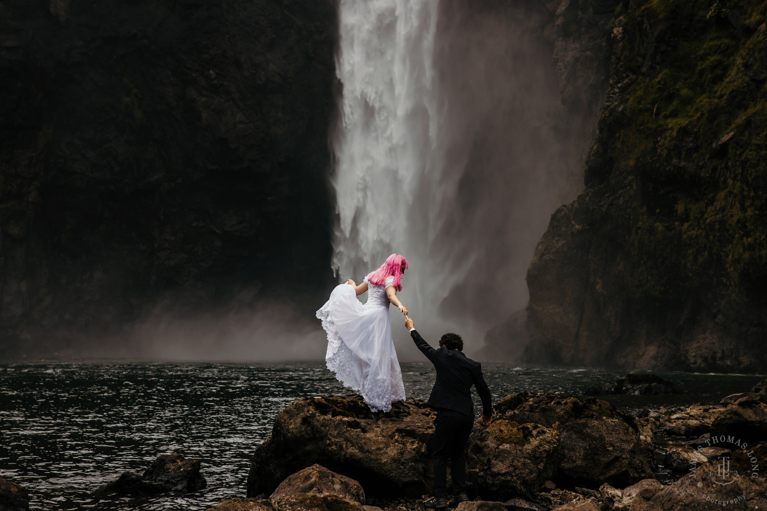 Snoqualmie Falls Salish Lodge wedding by Snoqualmie adventure wedding photographer James Thomas Long Photography