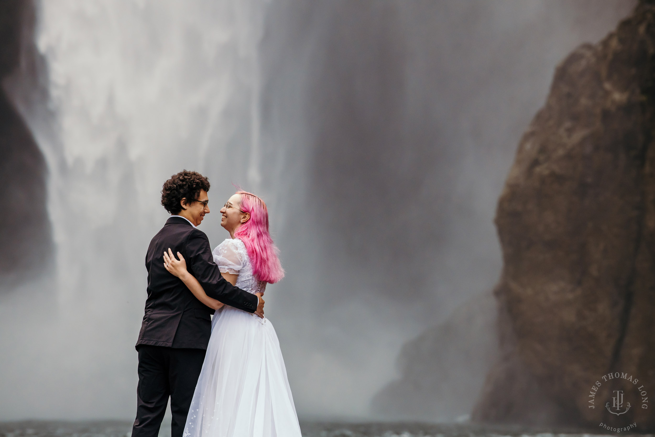 Snoqualmie Falls Salish Lodge wedding by Snoqualmie adventure wedding photographer James Thomas Long Photography