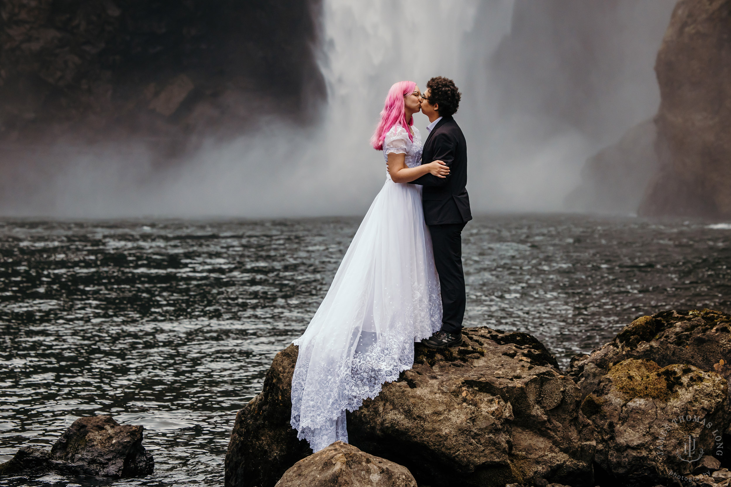 Snoqualmie Falls Salish Lodge wedding by Snoqualmie adventure wedding photographer James Thomas Long Photography