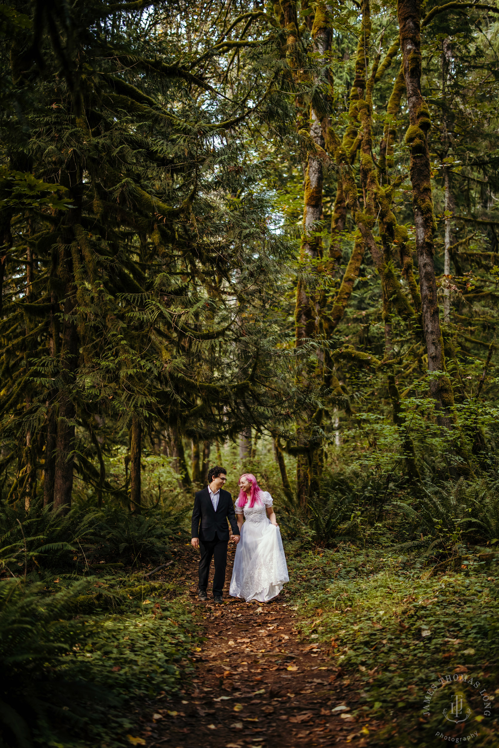 Snoqualmie Falls Salish Lodge wedding by Snoqualmie adventure wedding photographer James Thomas Long Photography