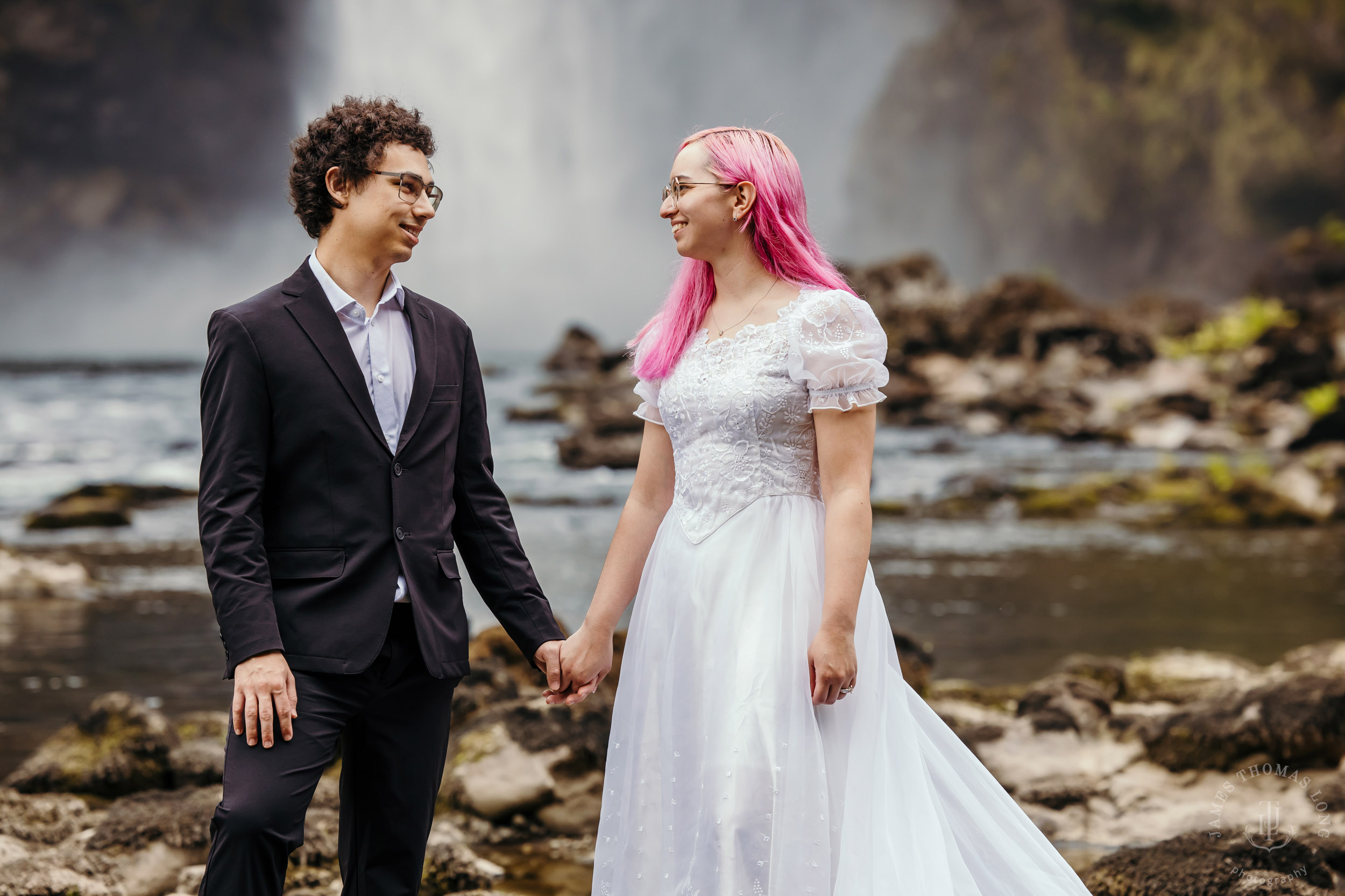 Snoqualmie Falls Salish Lodge wedding by Snoqualmie adventure wedding photographer James Thomas Long Photography