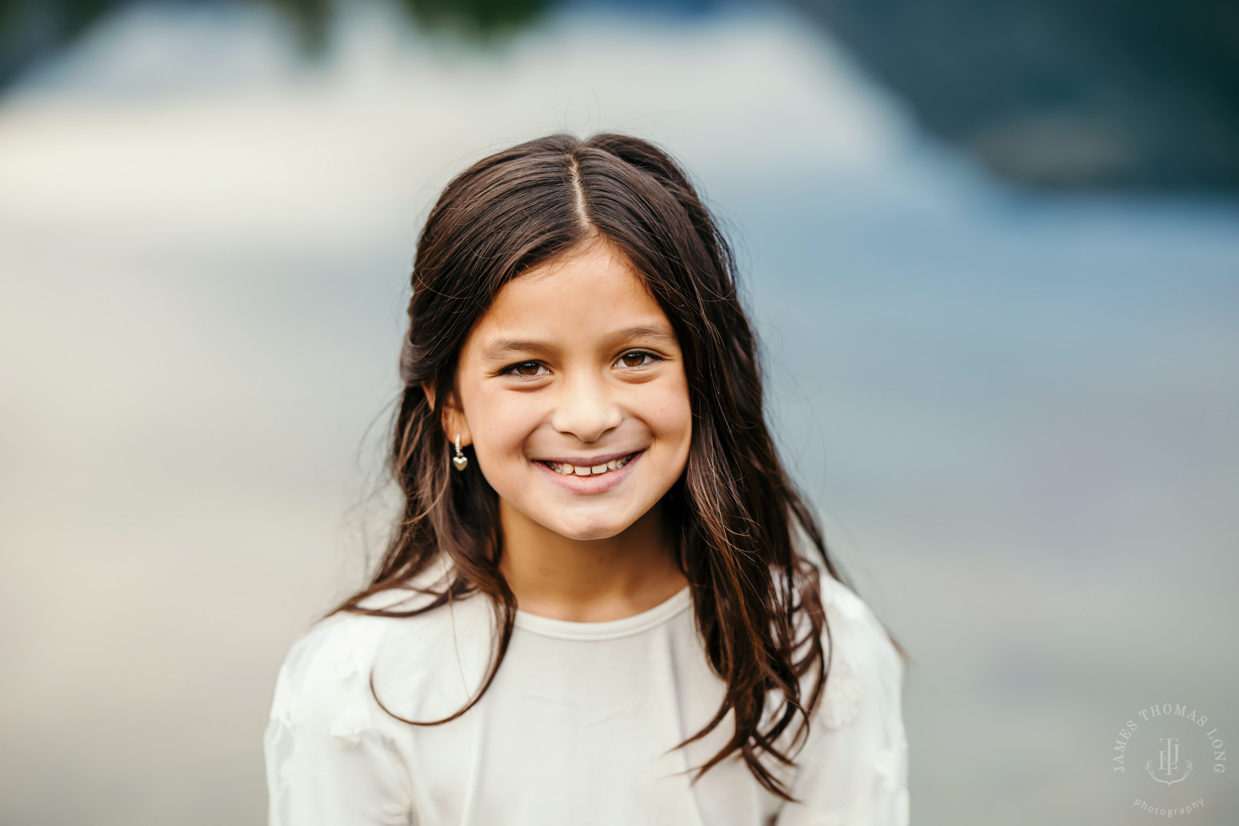 Snoqualmie Pass family session by Snoqualmie family photographer James Thomas Long Photography