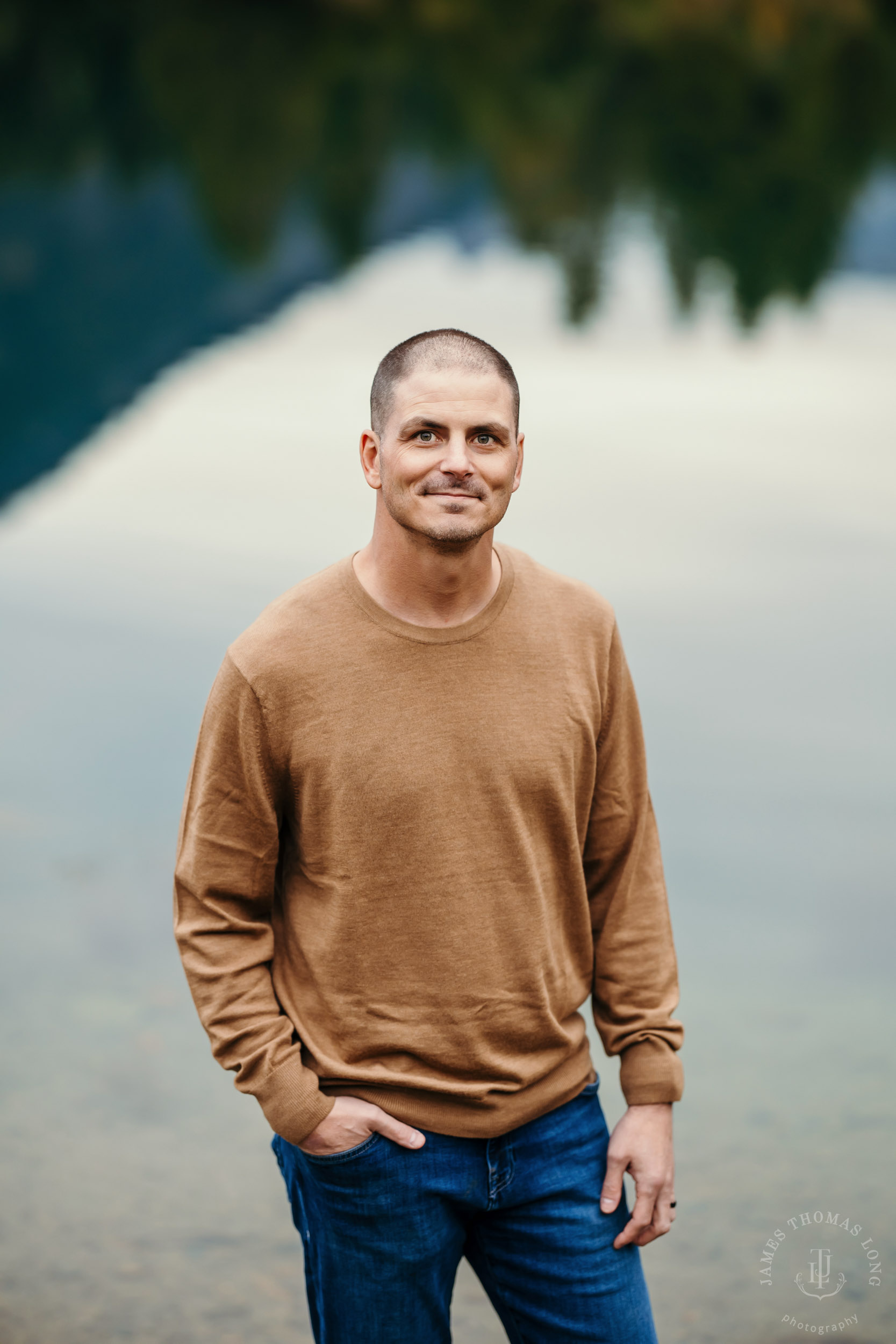 Snoqualmie Pass family session by Snoqualmie family photographer James Thomas Long Photography