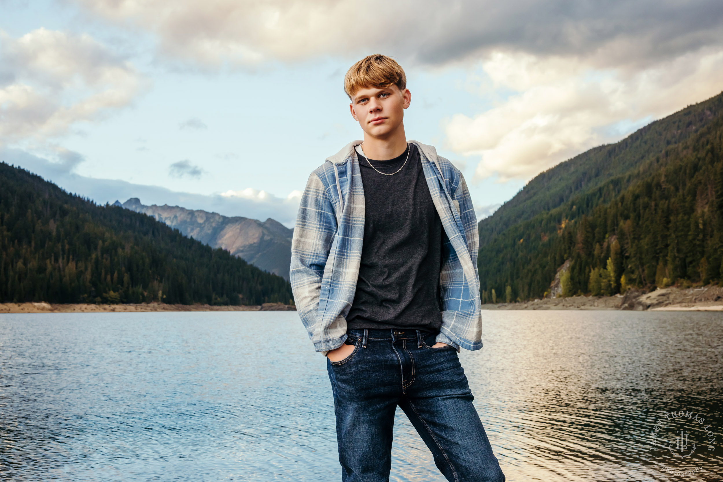 Cascade Mountain adventure HS senior portrait session by Seattle senior portrait photographer James Thomas Long Photography