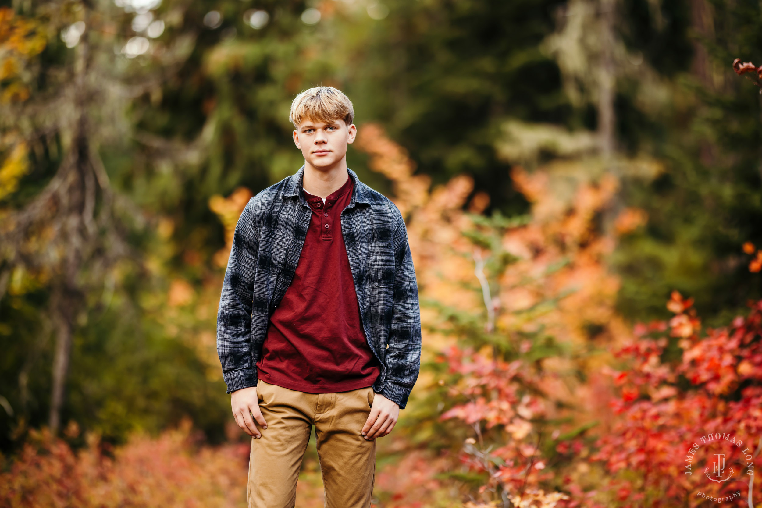 Cascade Mountain adventure HS senior portrait session by Seattle senior portrait photographer James Thomas Long Photography