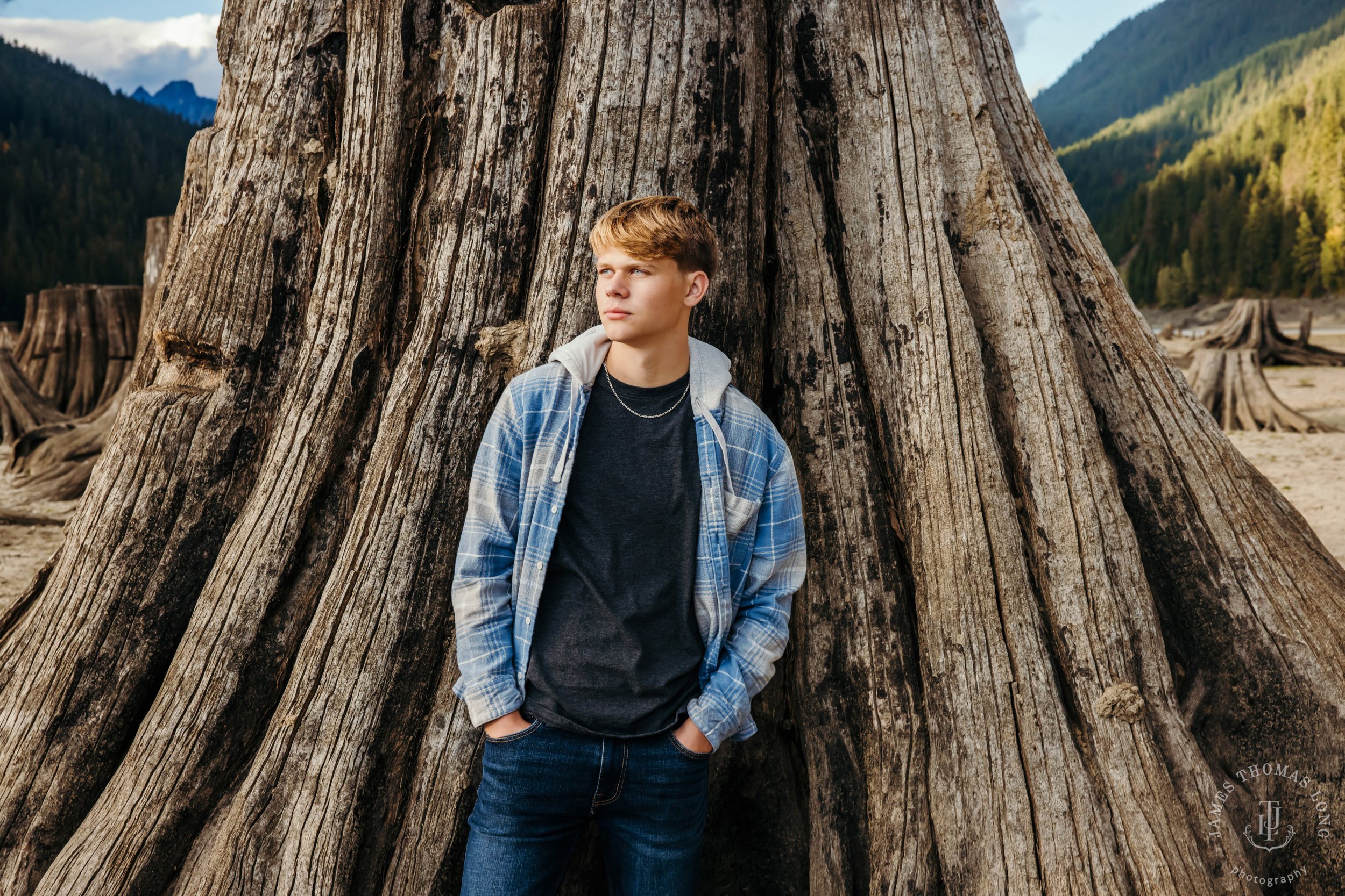 Cascade Mountain adventure HS senior portrait session by Seattle senior portrait photographer James Thomas Long Photography