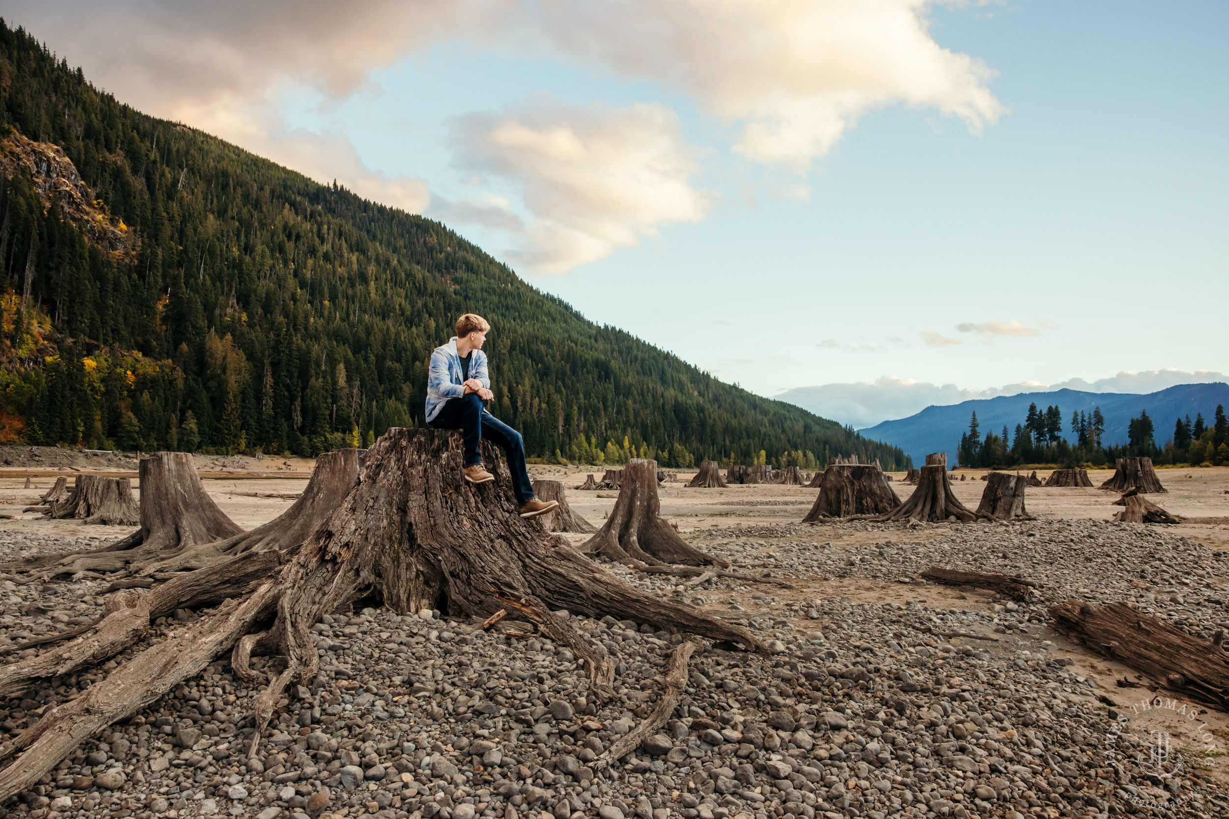 Cascade Mountain adventure HS senior portrait session by Seattle senior portrait photographer James Thomas Long Photography