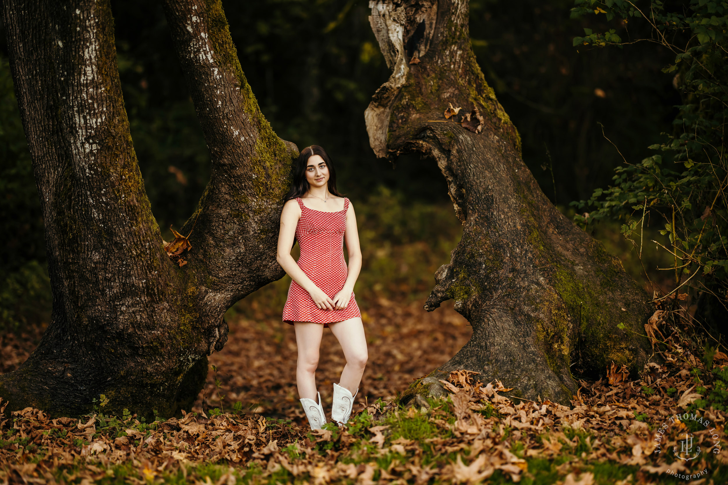 Fall City Mount Si senior portrait session by Snoqualmie senior portrait photographer James Thomas Long Photography