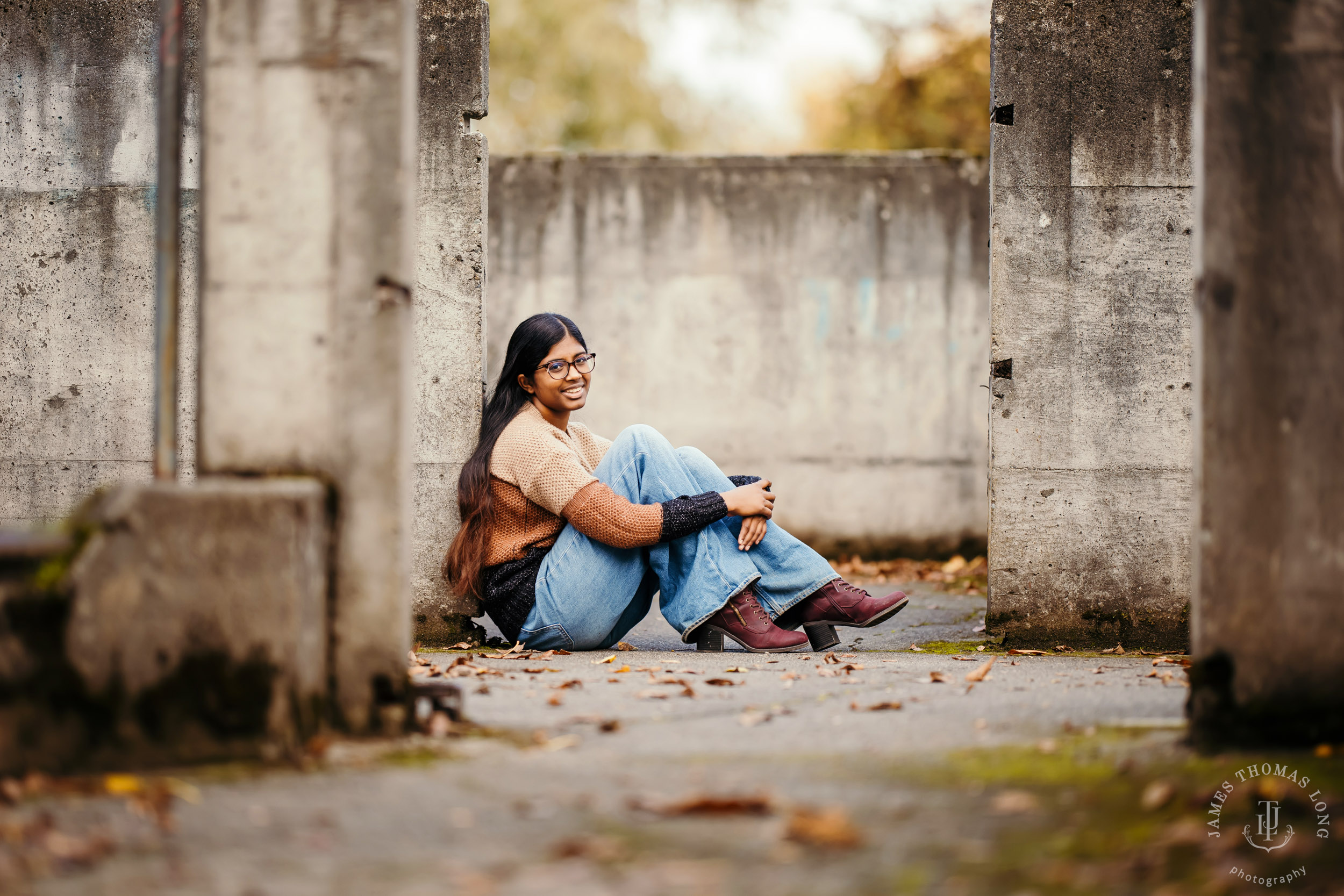 Mercer Island HS senior portrait session by Seattle HS senior portrait photographer James Thomas Long Photography