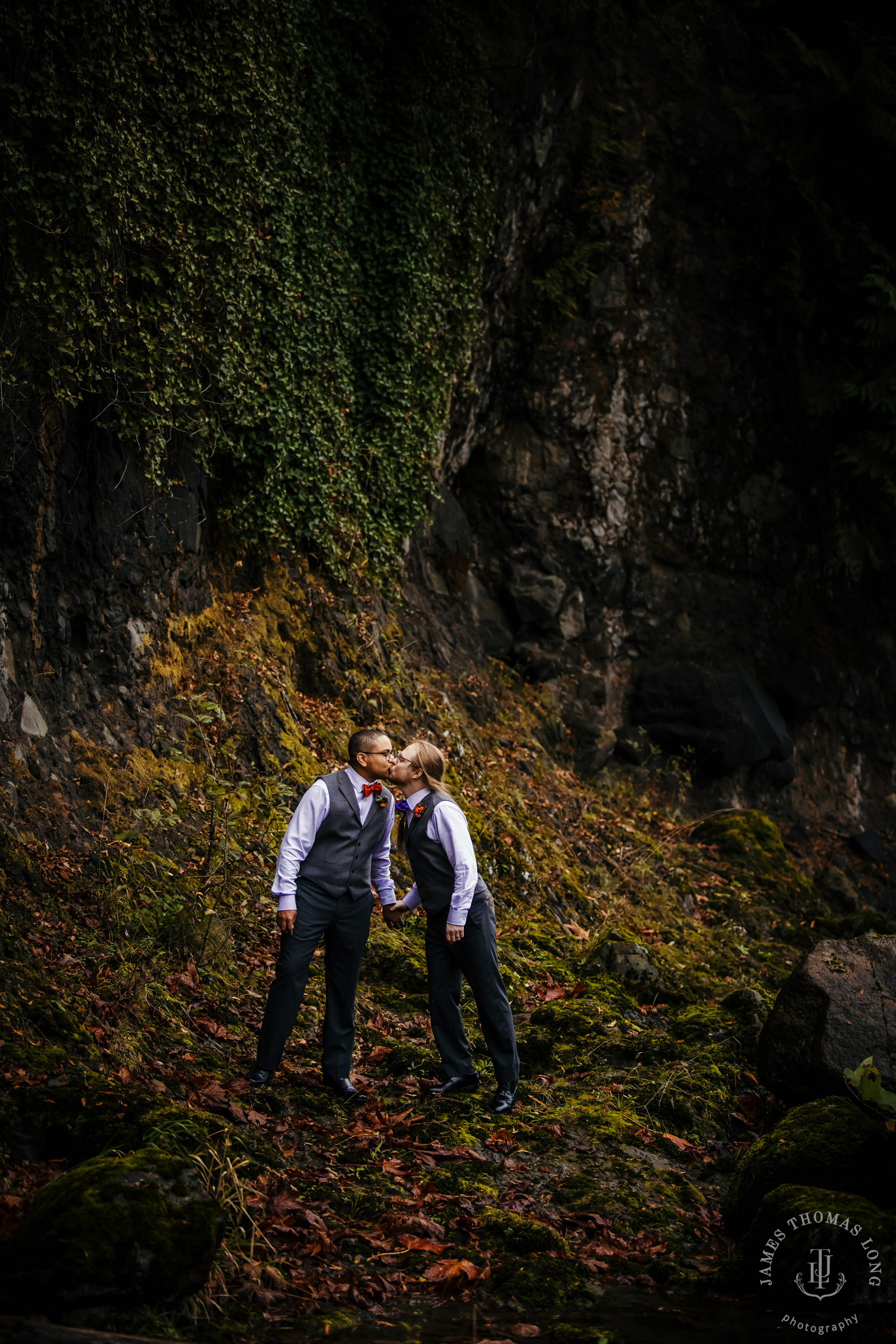 Salish Lodge Snoqualmie Falls wedding by Snoqualmie wedding photographer James Thomas Long Photography