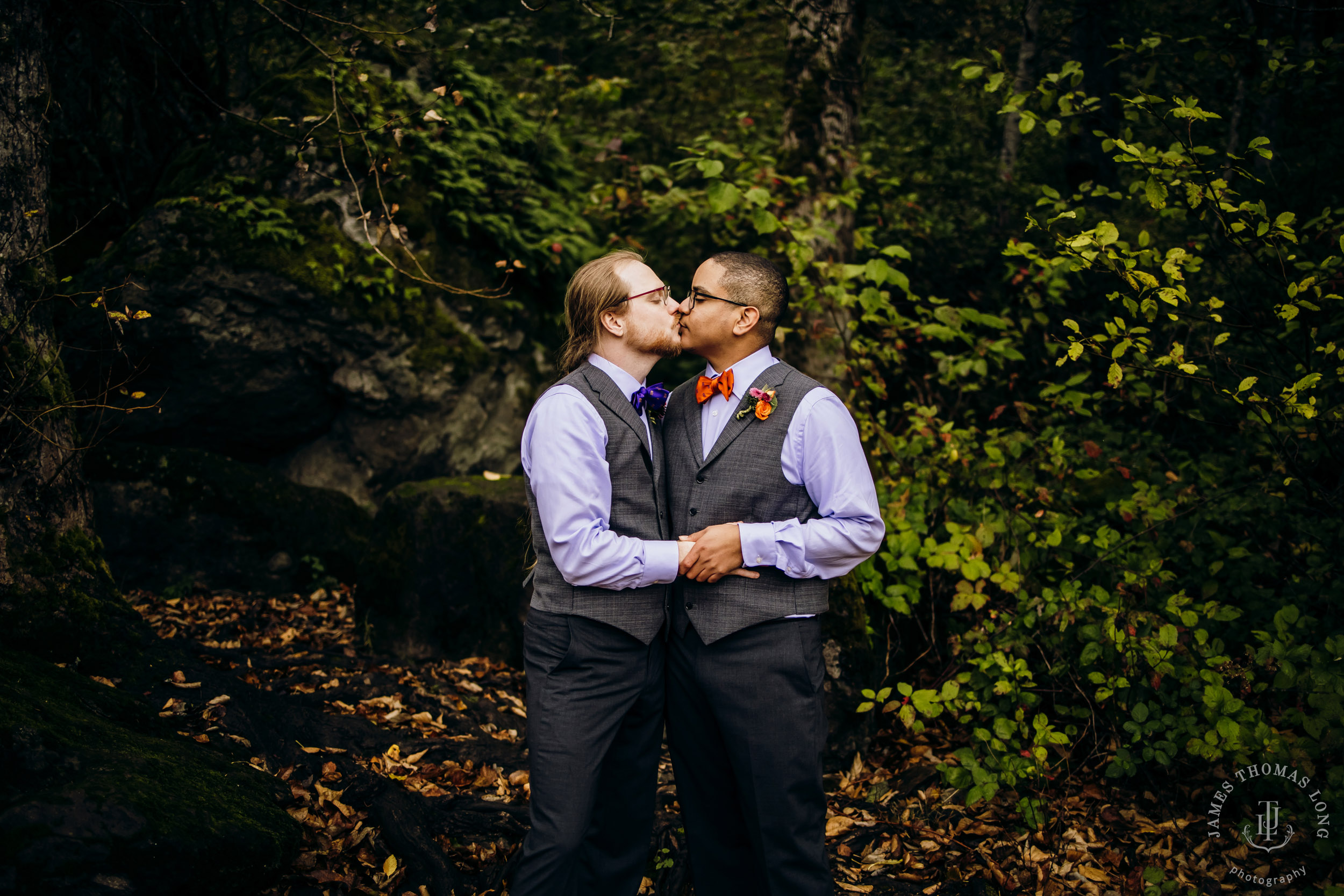 Salish Lodge Snoqualmie wedding by Snoqualmie wedding photographer James Thomas Long Photography