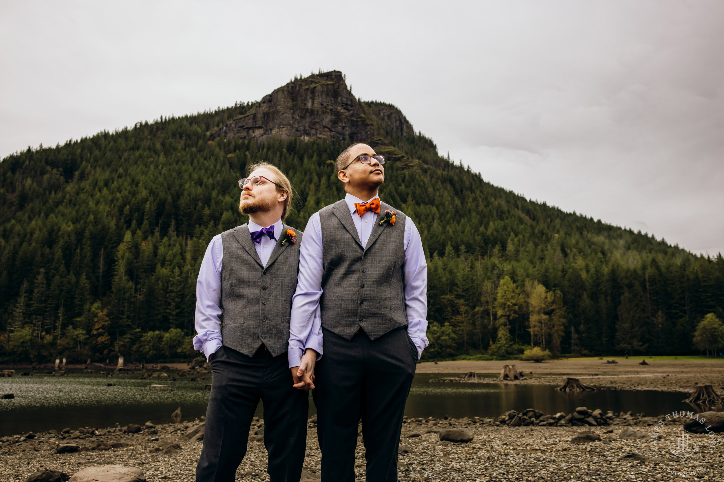 Salish Lodge Snoqualmie wedding by Snoqualmie wedding photographer James Thomas Long Photography