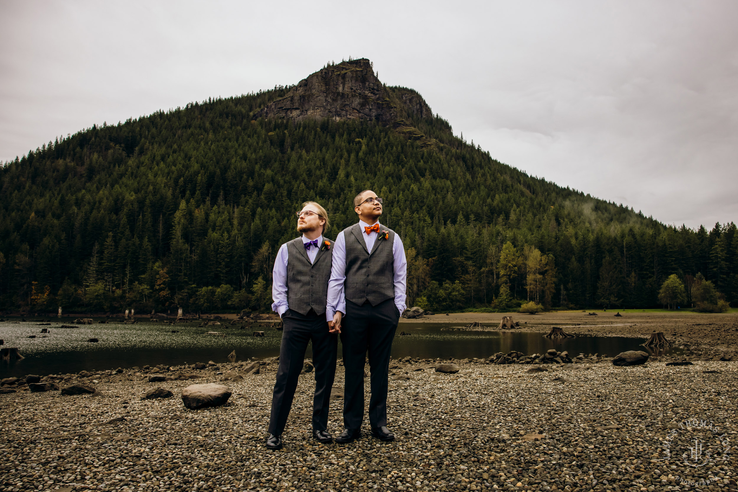 Salish Lodge Snoqualmie wedding by Snoqualmie wedding photographer James Thomas Long Photography