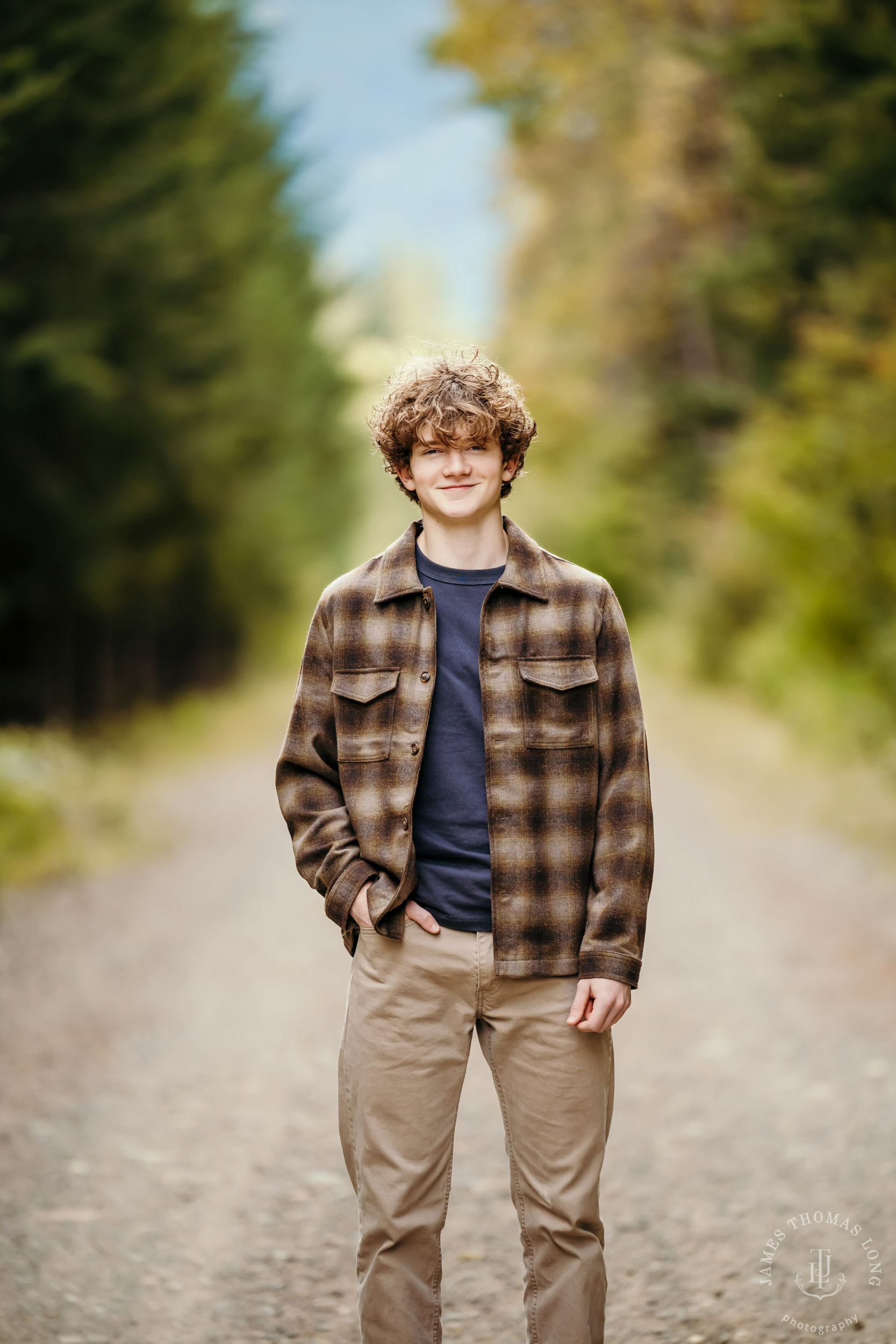 Snoqualmie Pass adventure senior photography session by Snoqualmie senior portrait photographer James Thomas Long Photography