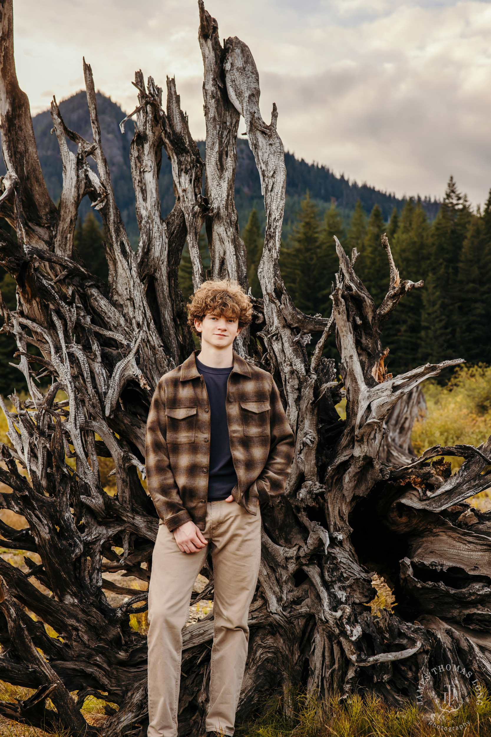 Snoqualmie Pass adventure senior photography session by Snoqualmie senior portrait photographer James Thomas Long Photography