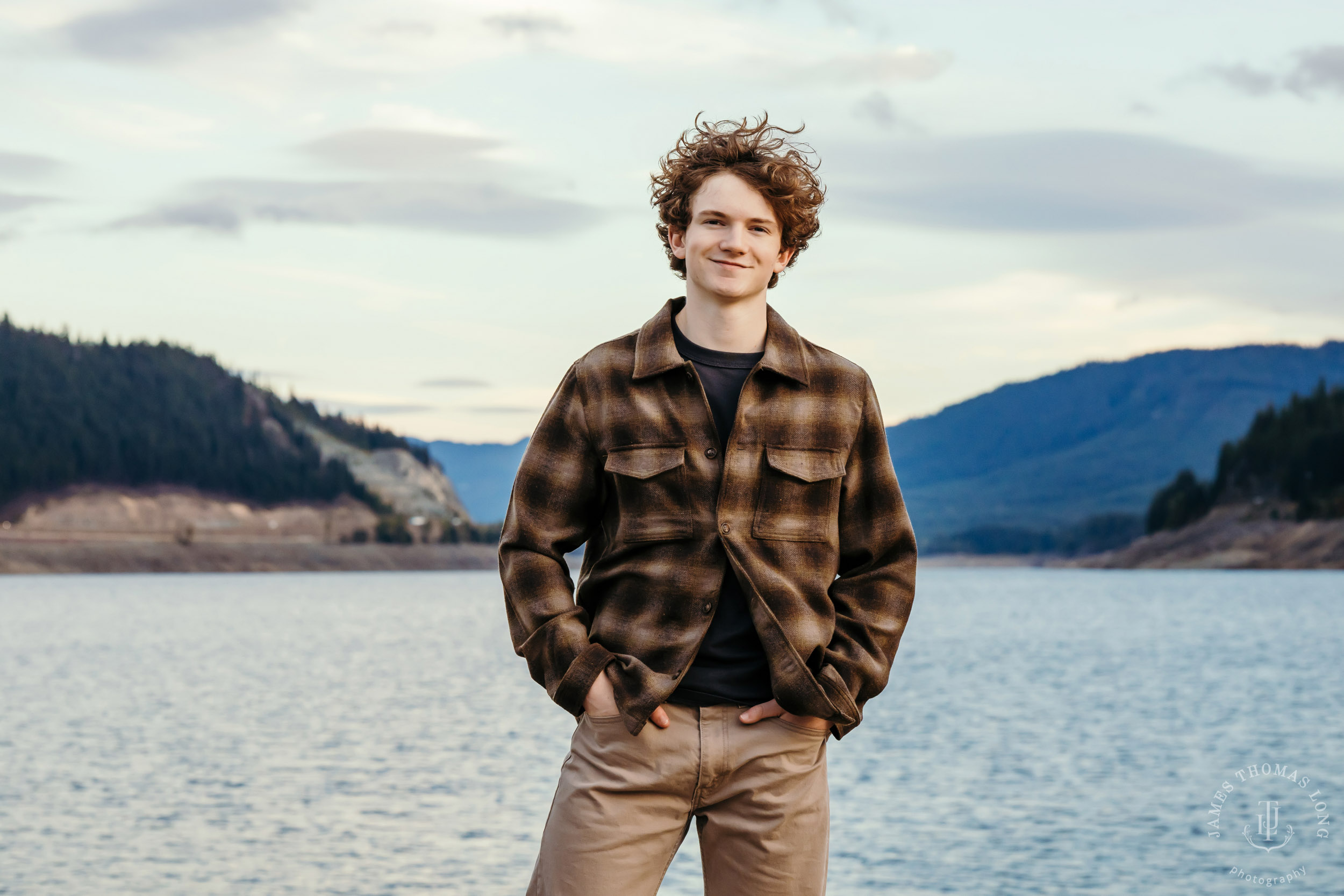 Snoqualmie Pass adventure senior photography session by Snoqualmie senior portrait photographer James Thomas Long Photography