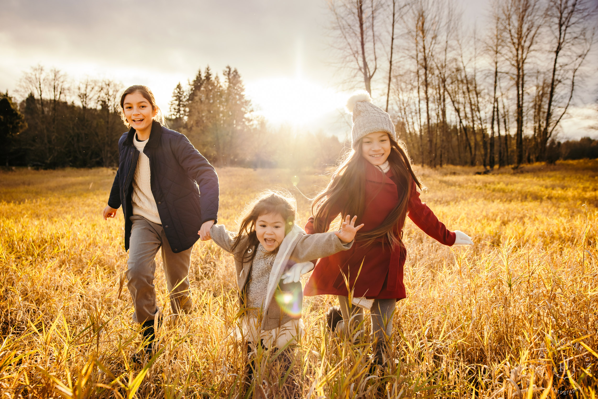 Seattle adventure family photography session by Seattle adventure family photographer James Thomas Long Photography