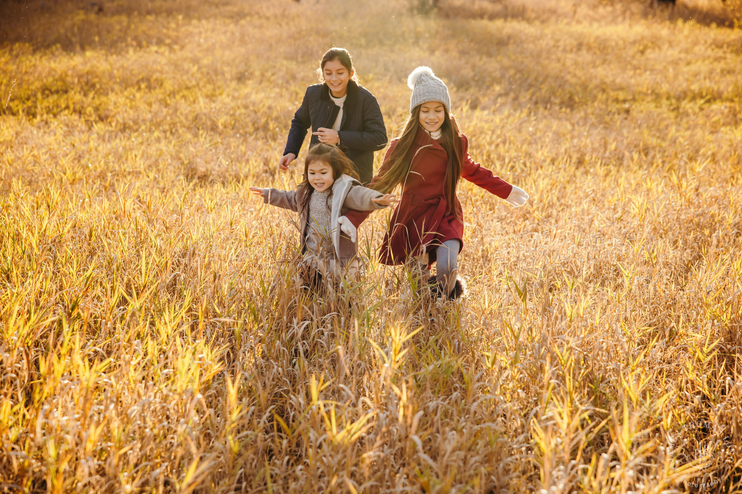 Seattle adventure family photography session by Seattle adventure family photographer James Thomas Long Photography