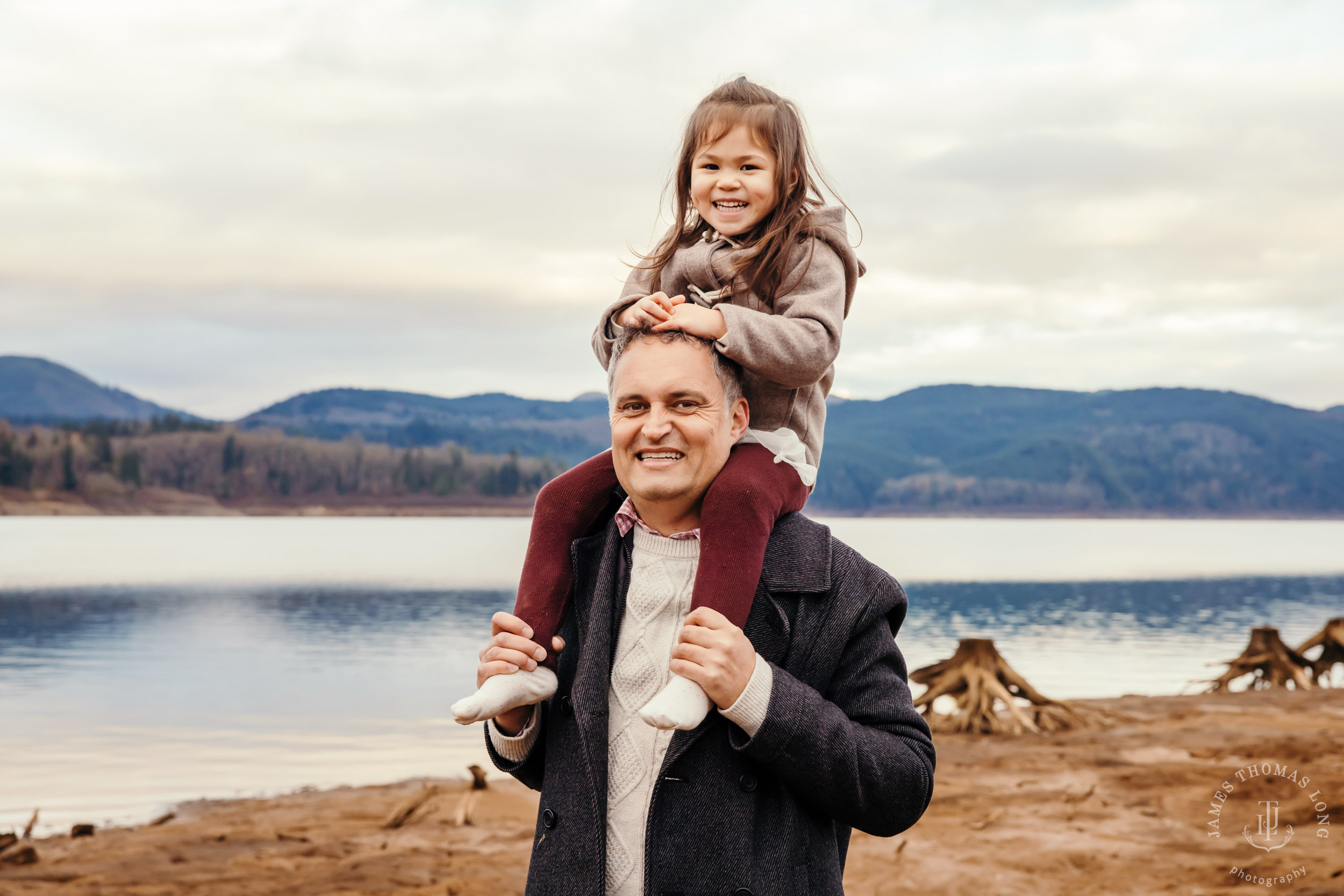 Seattle adventure family photography session by Seattle adventure family photographer James Thomas Long Photography