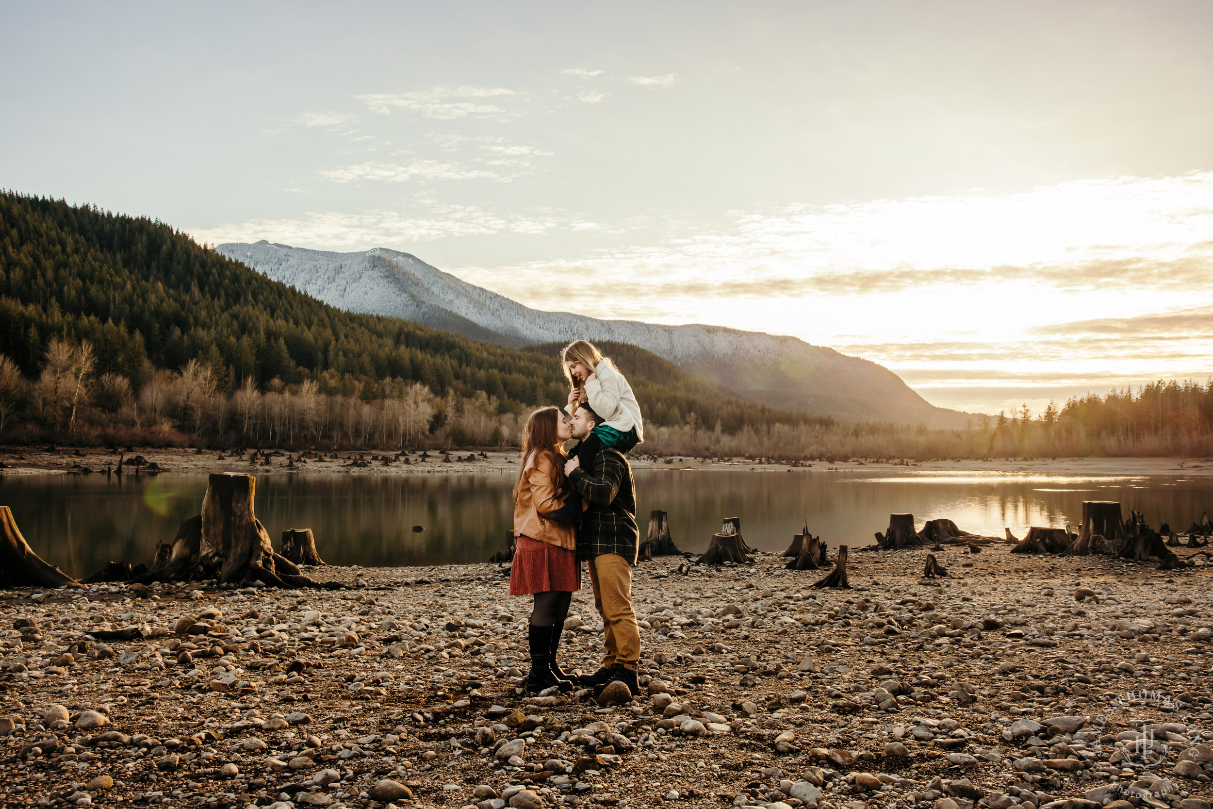 Snoqualmie adventure family and engagement session by Snoqualmie adventure family photographer James Thomas Long Photography