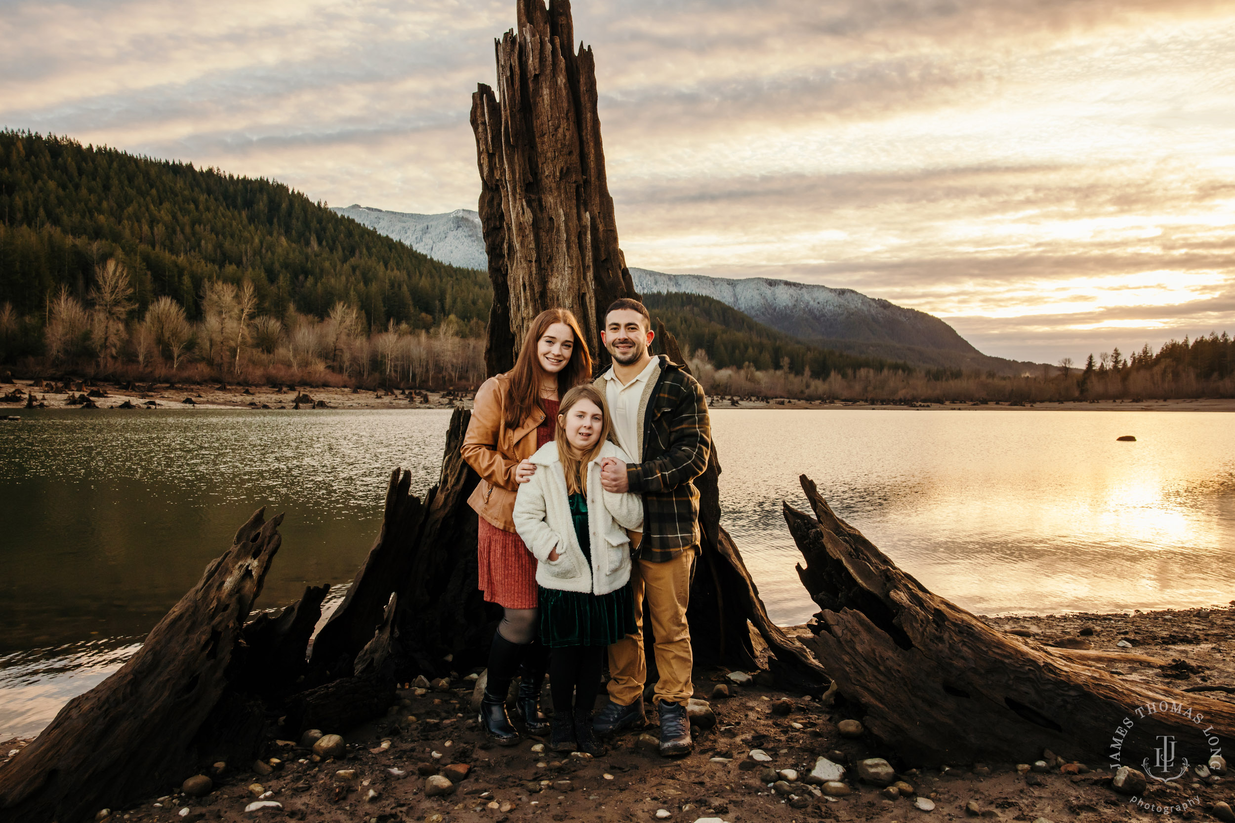 Snoqualmie adventure family and engagement session by Snoqualmie adventure family photographer James Thomas Long Photography