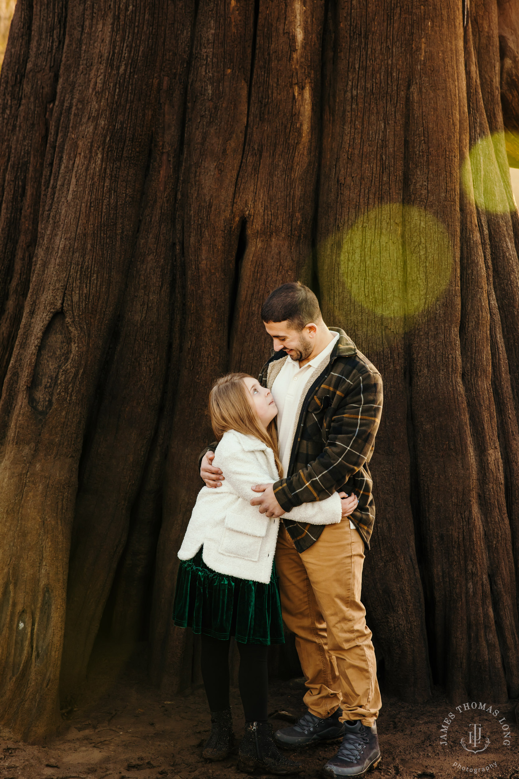 Snoqualmie adventure family and engagement session by Snoqualmie adventure family photographer James Thomas Long Photography