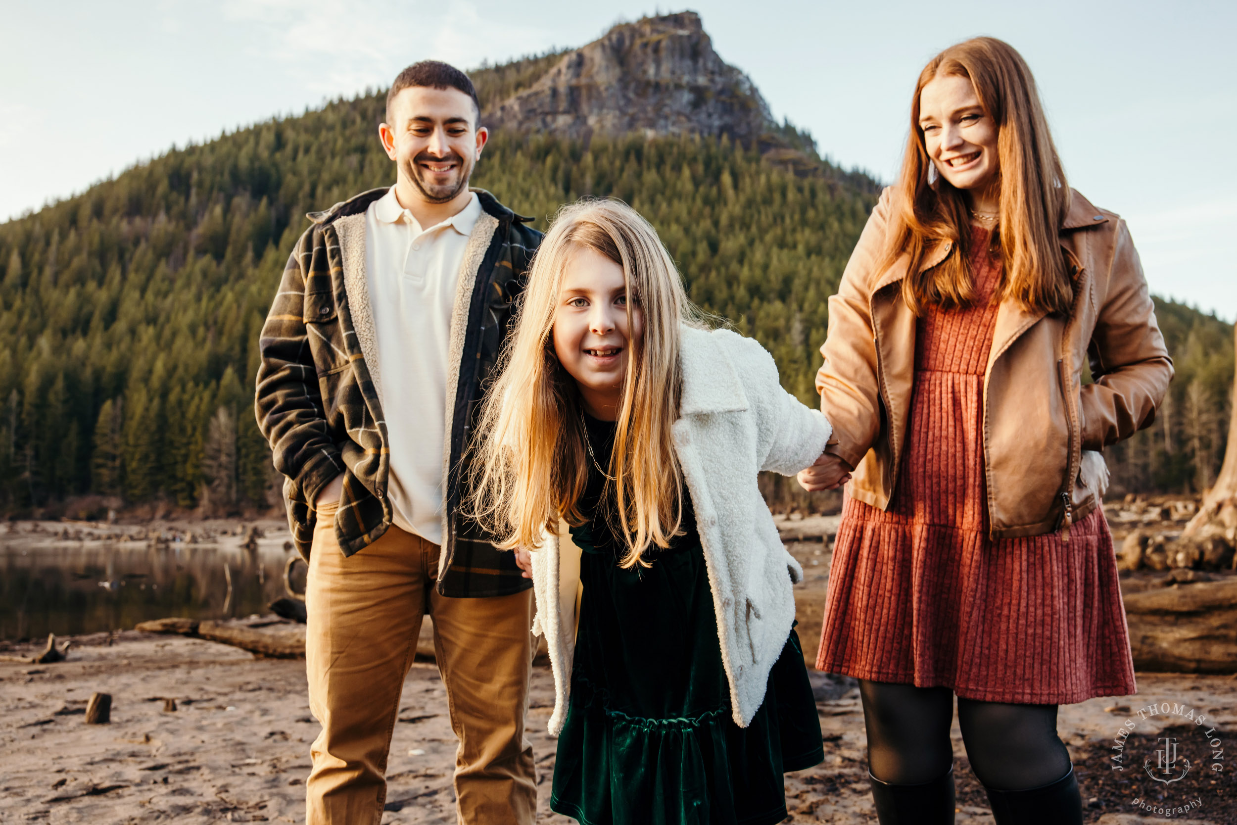 Snoqualmie adventure family and engagement session by Snoqualmie adventure family photographer James Thomas Long Photography