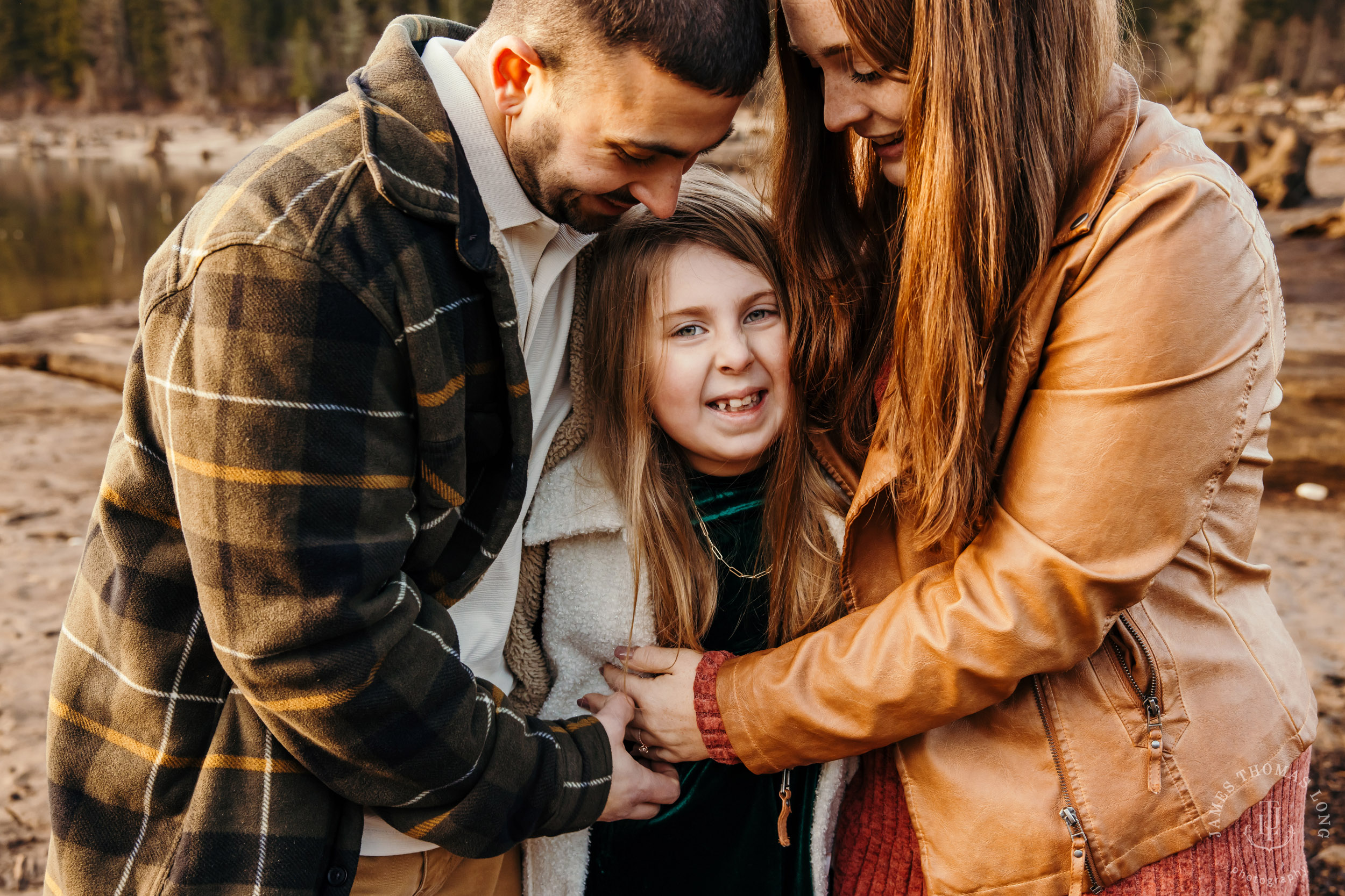 Snoqualmie adventure family and engagement session by Snoqualmie adventure family photographer James Thomas Long Photography