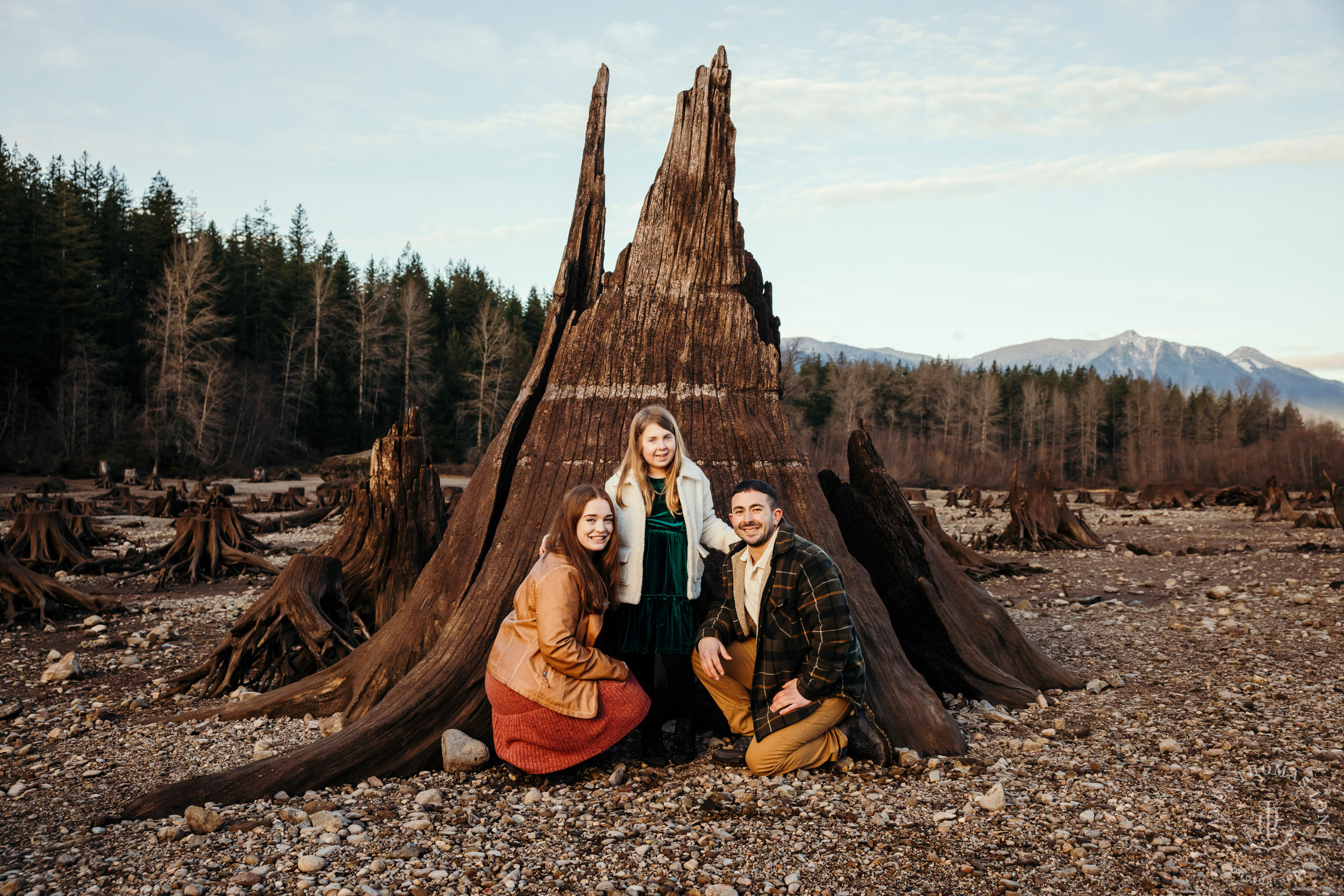 Snoqualmie adventure family and engagement session by Snoqualmie adventure family photographer James Thomas Long Photography