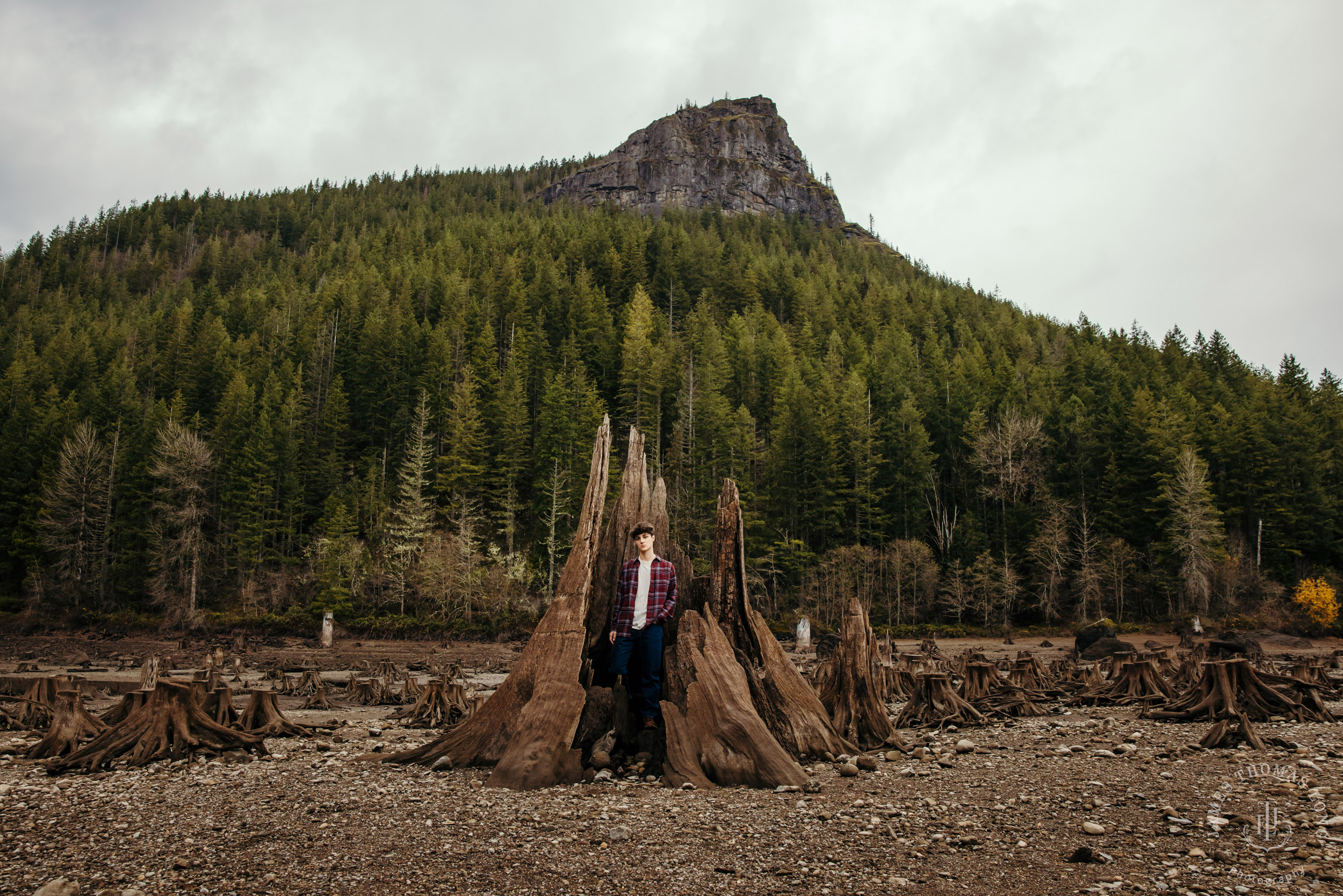 Snoqualmie adventure HS senior portrait session by Snoqualmie senior portrait photographer James Thomas Long Photography