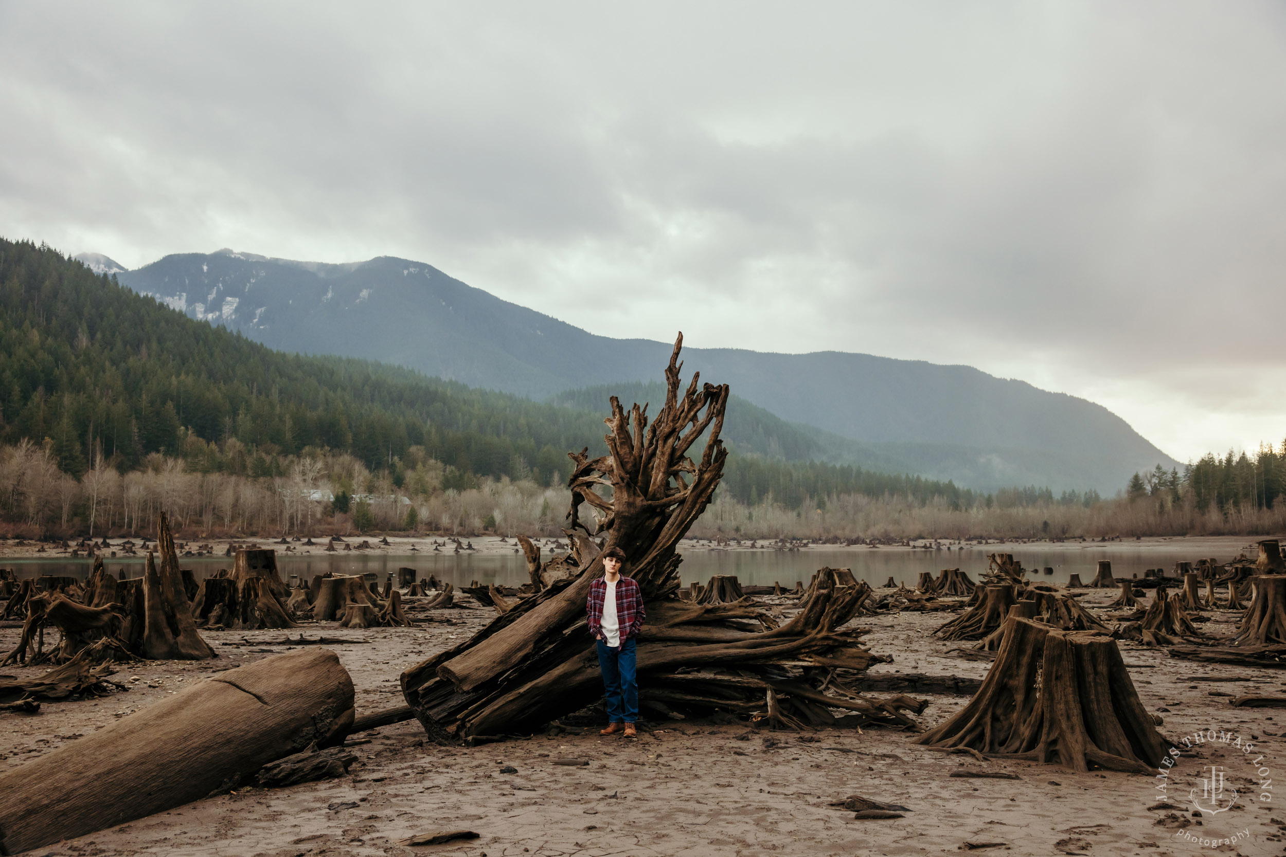 Snoqualmie adventure HS senior portrait session by Snoqualmie senior portrait photographer James Thomas Long Photography