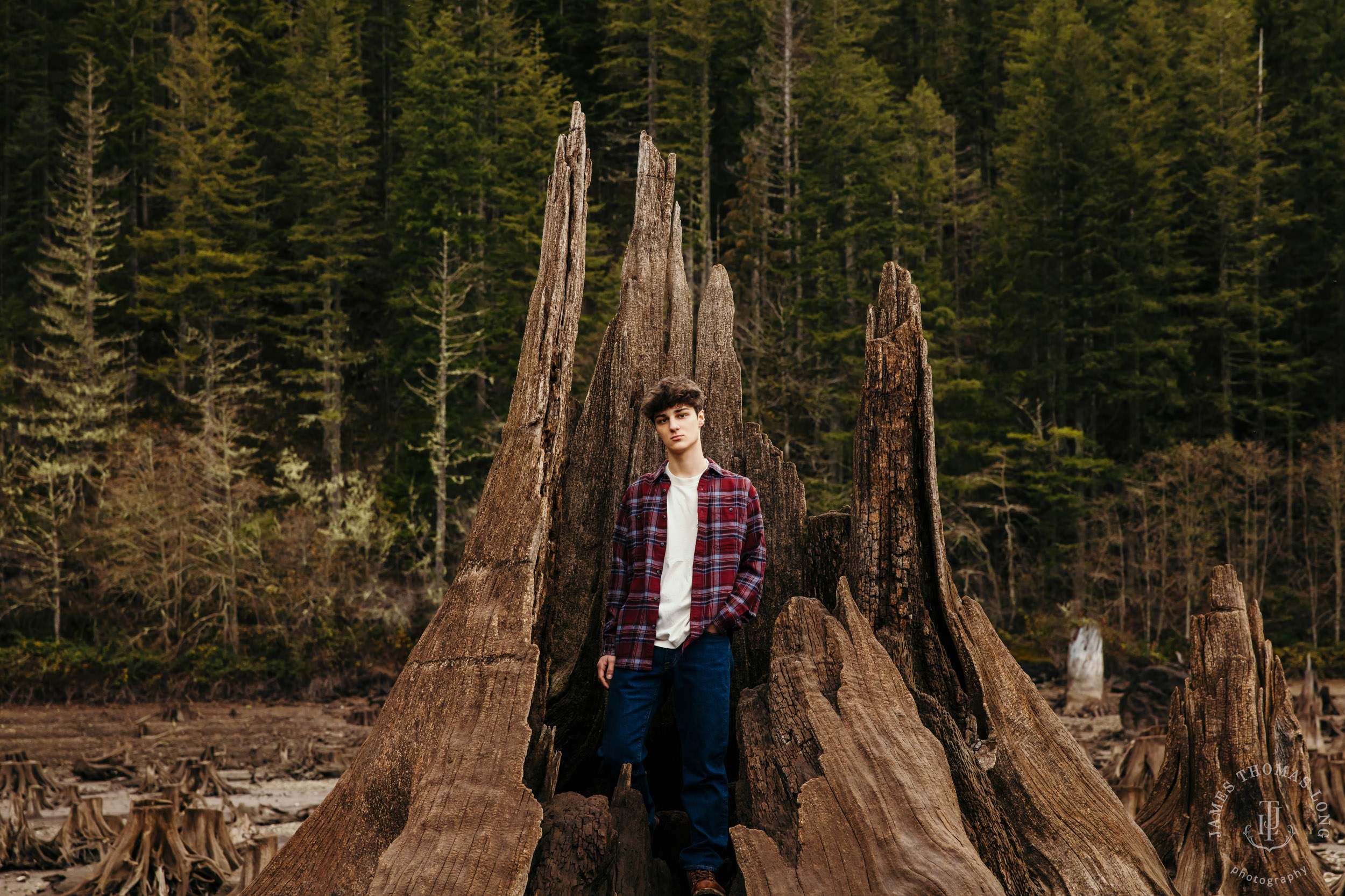 Snoqualmie adventure HS senior portrait session by Snoqualmie senior portrait photographer James Thomas Long Photography